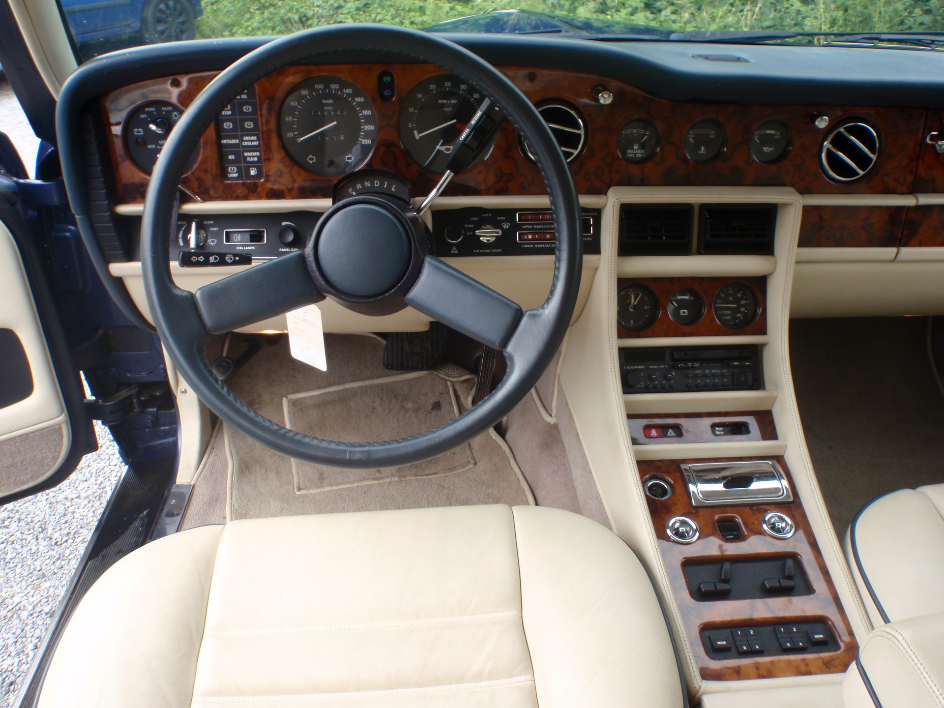 BENTLEY Mulsanne-image-9