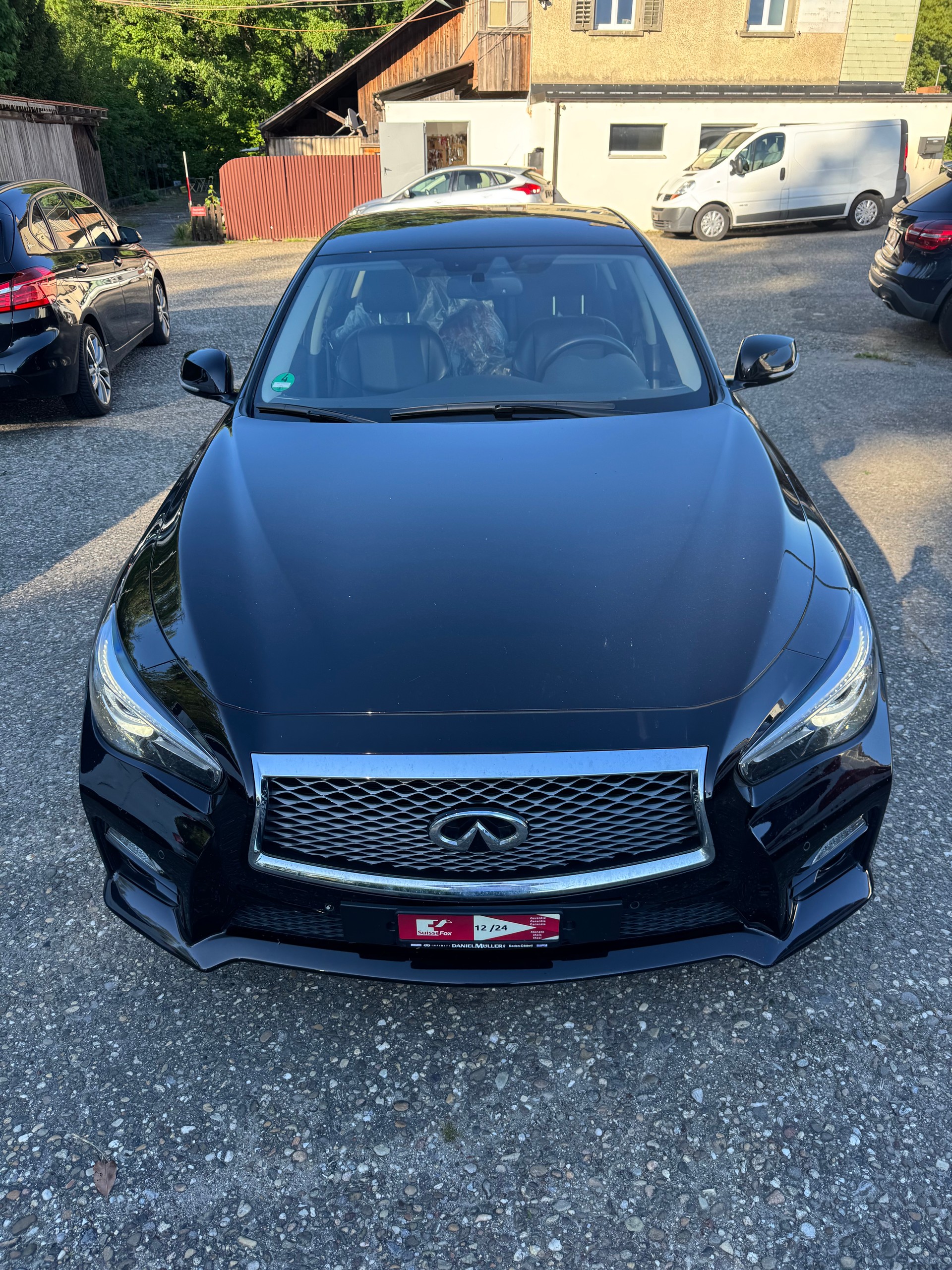 INFINITI Q50 2.2d Executive Automatic-image-1