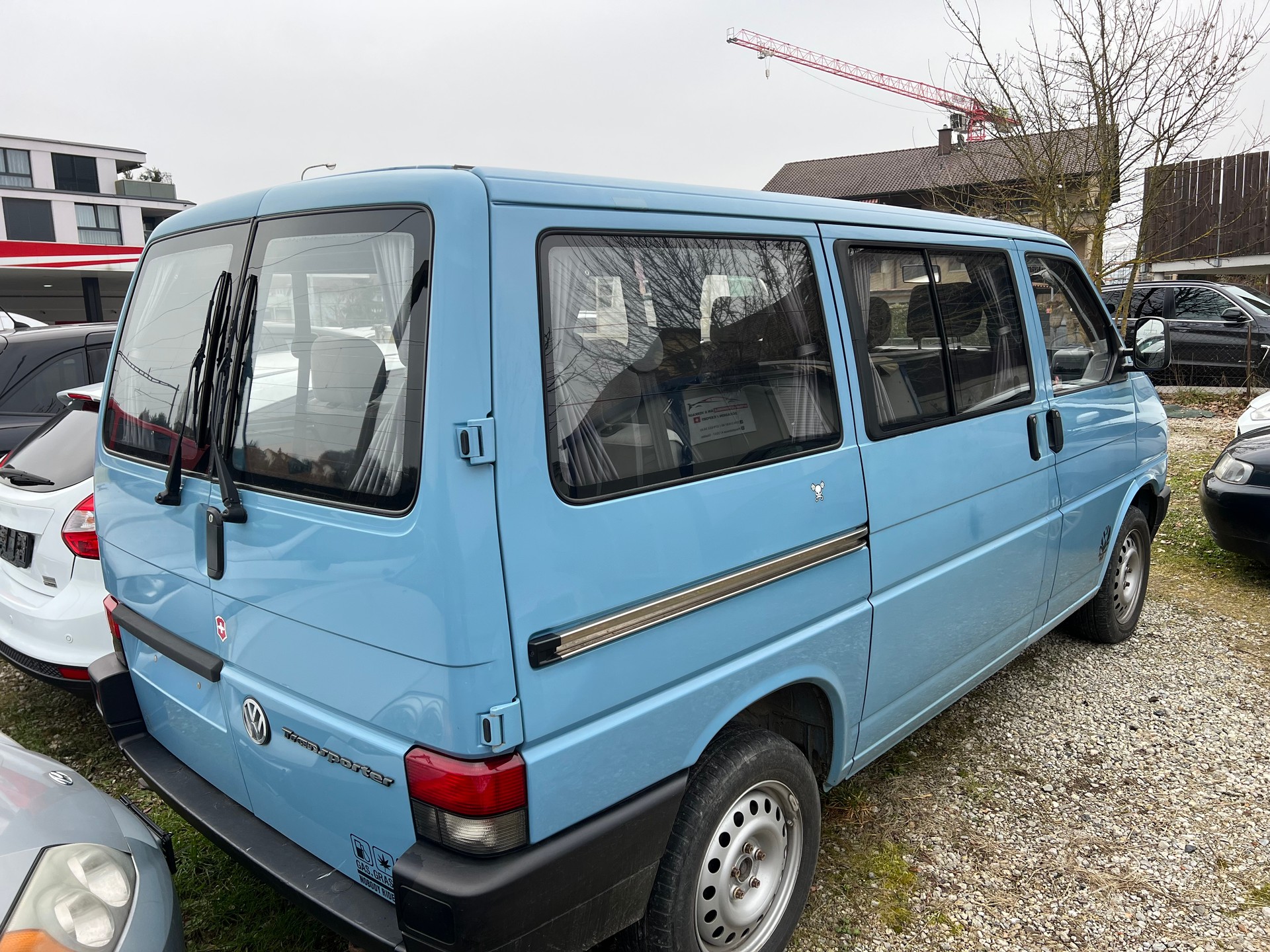 VW T4 2.5 Automat 9 Plätze-frisch ab Mfk-showroom-element-3