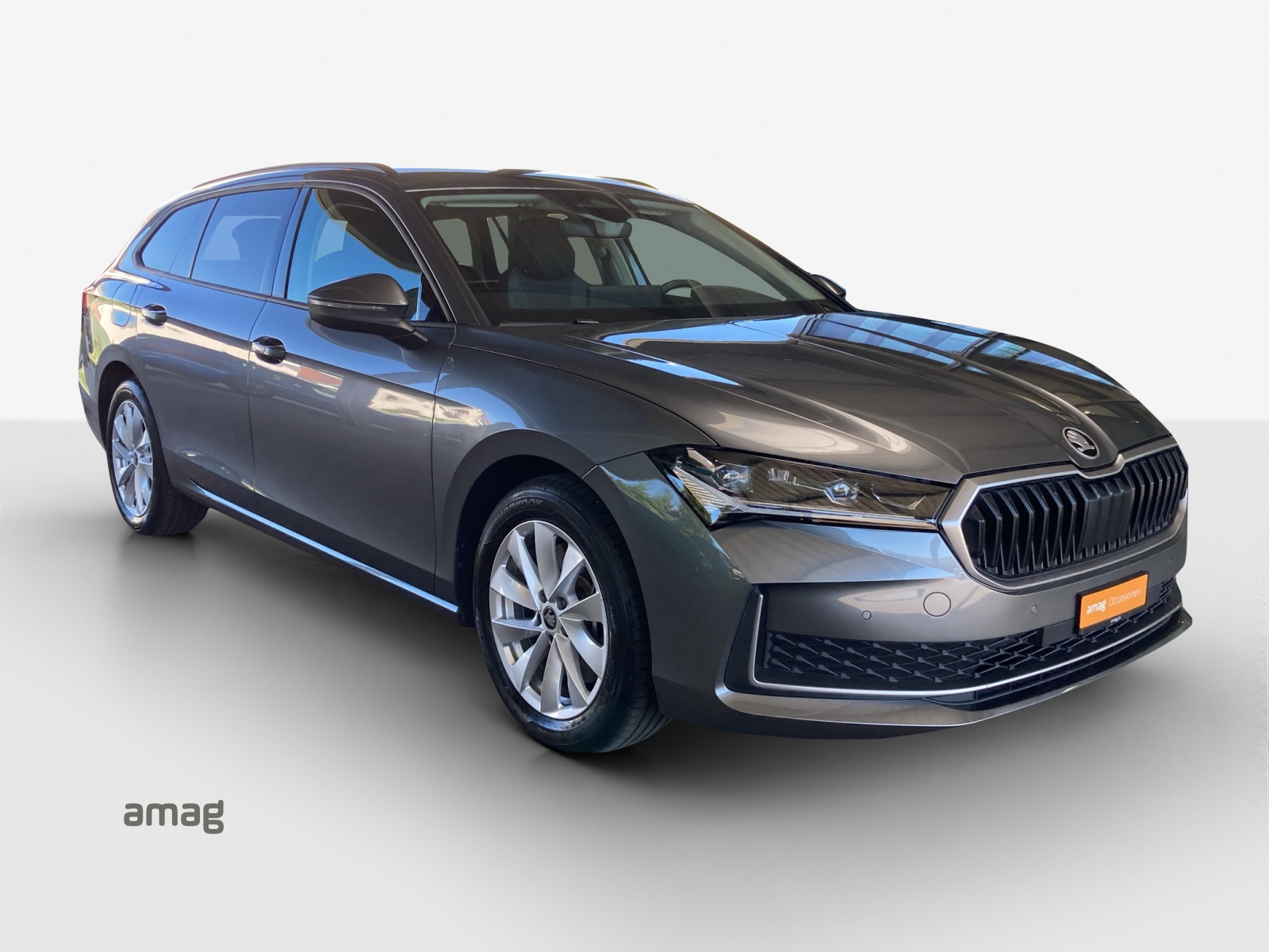 SKODA Superb Combi 2.0 TDi Selection 4x4 DSG-image-5
