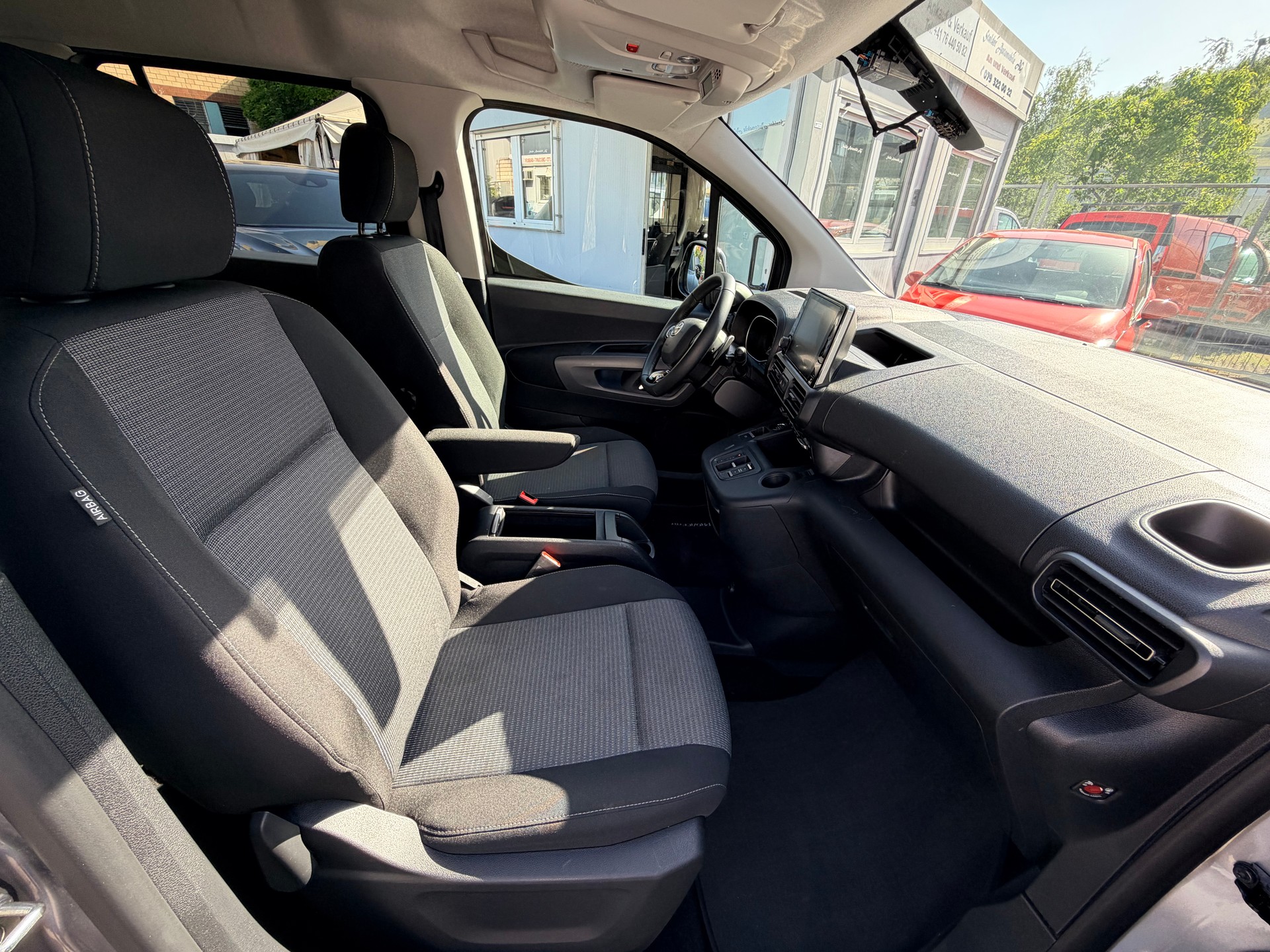TOYOTA Proace City Verso 1.5 Style Long Automatik-image-8