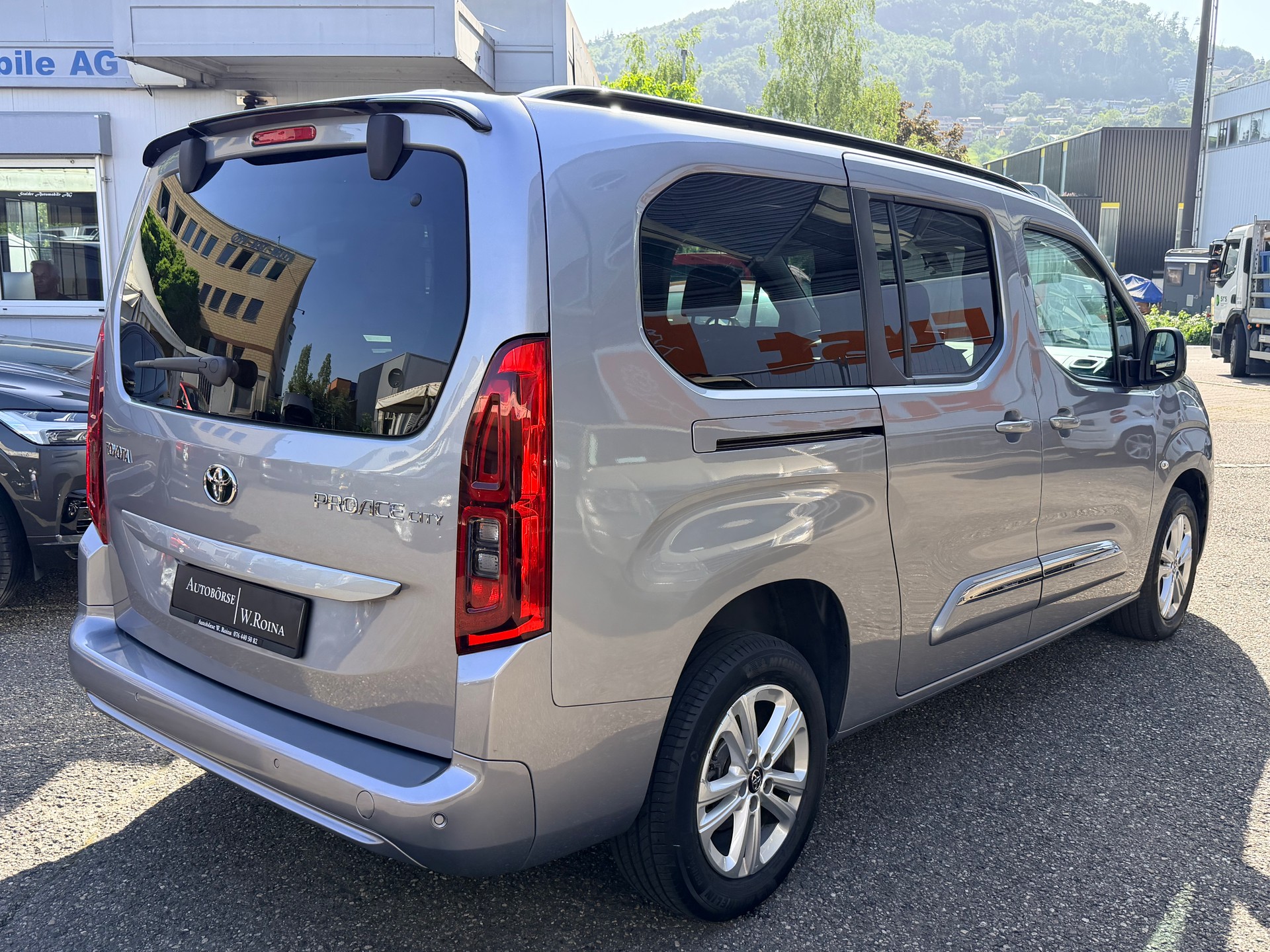 TOYOTA Proace City Verso 1.5 Style Long Automatik-showroom-element-2