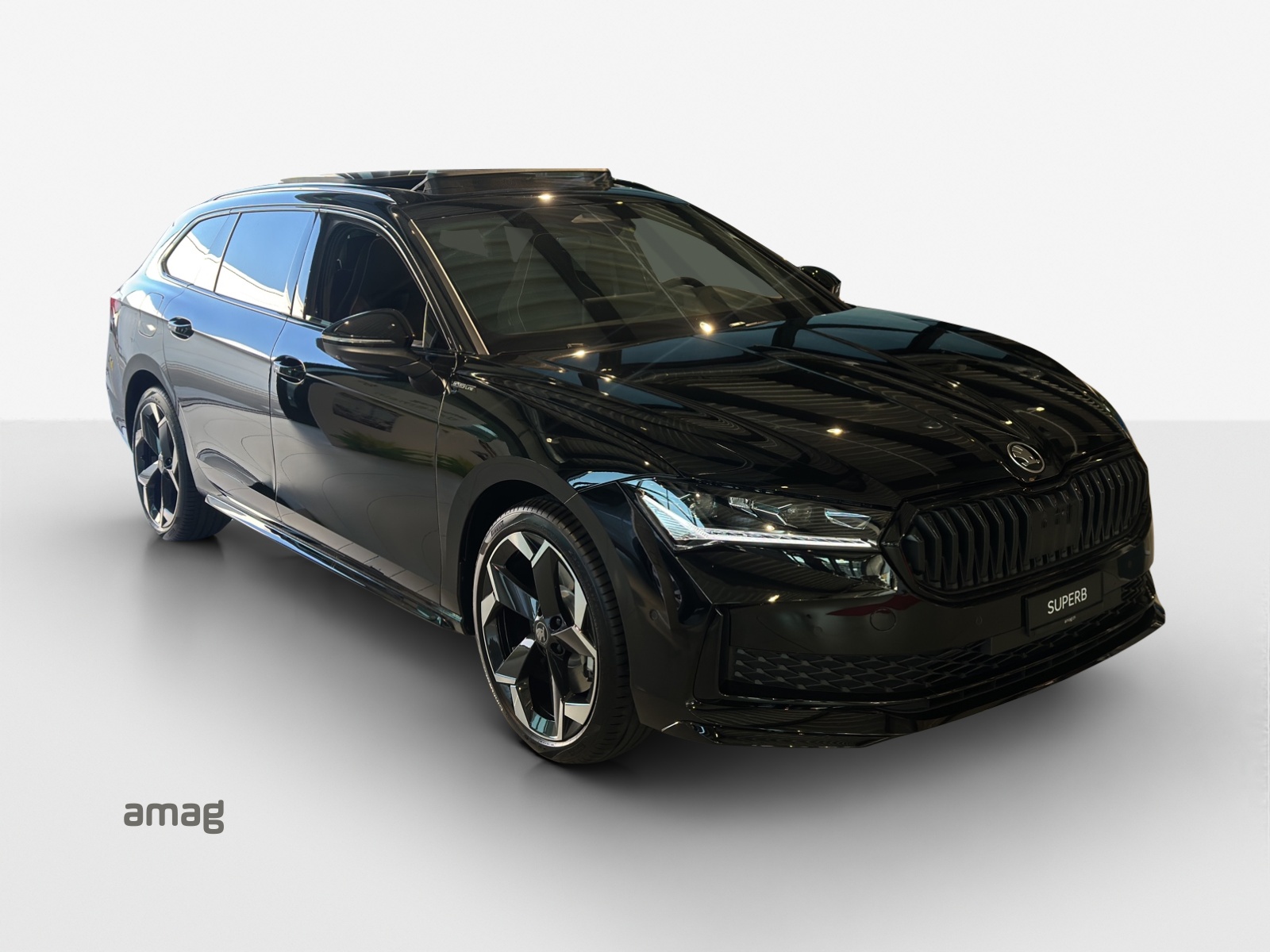 SKODA Superb Combi 1.5 TSI PHEV Sportline DSG-image-5