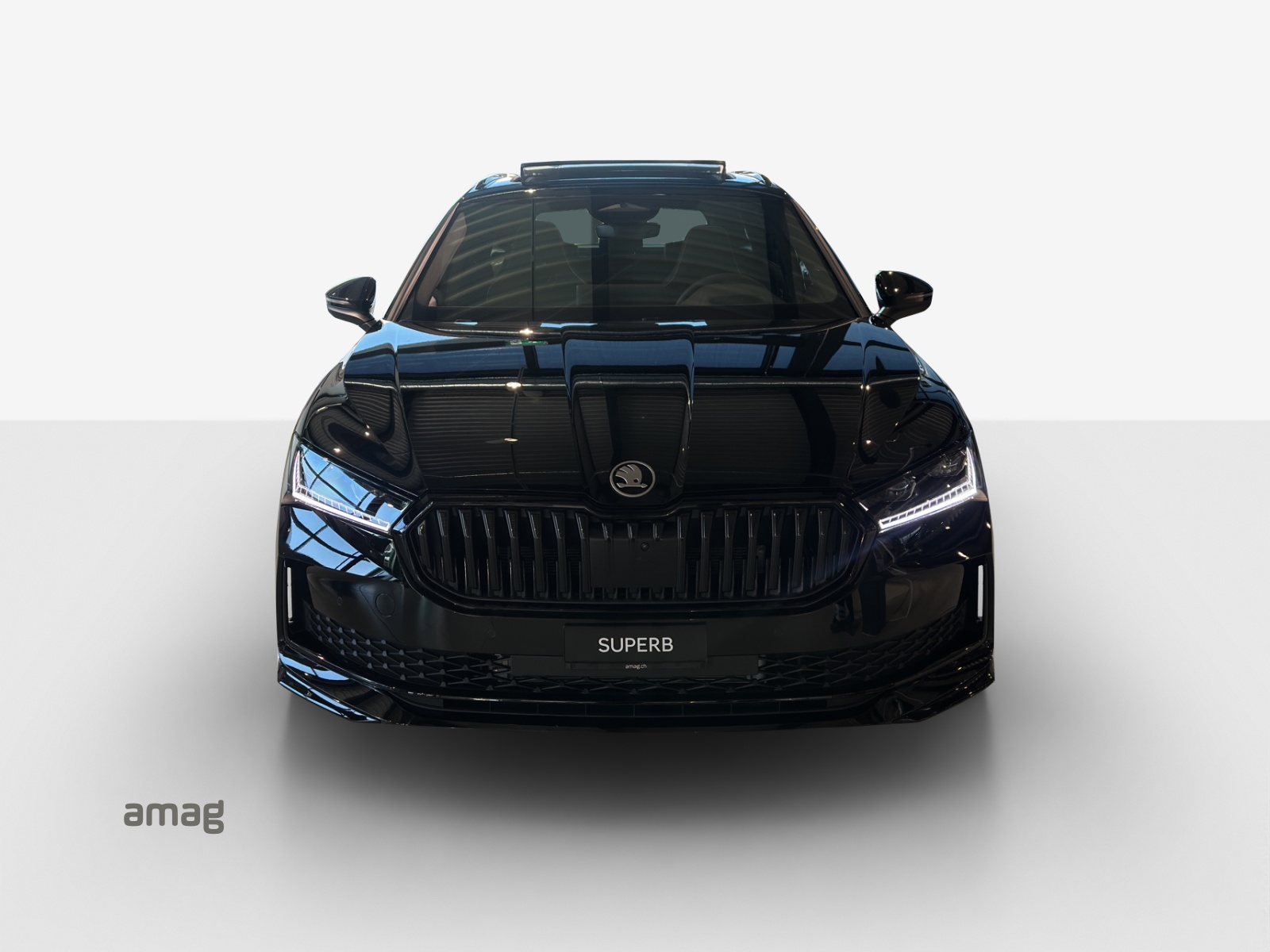 SKODA Superb Combi 1.5 TSI PHEV Sportline DSG-image-6