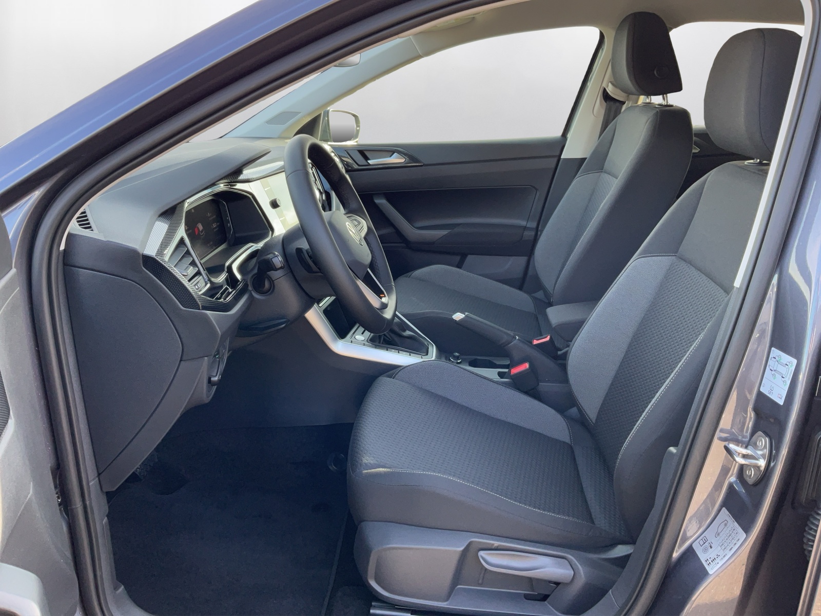 VW Polo 1.0 TSI Life DSG-image-9