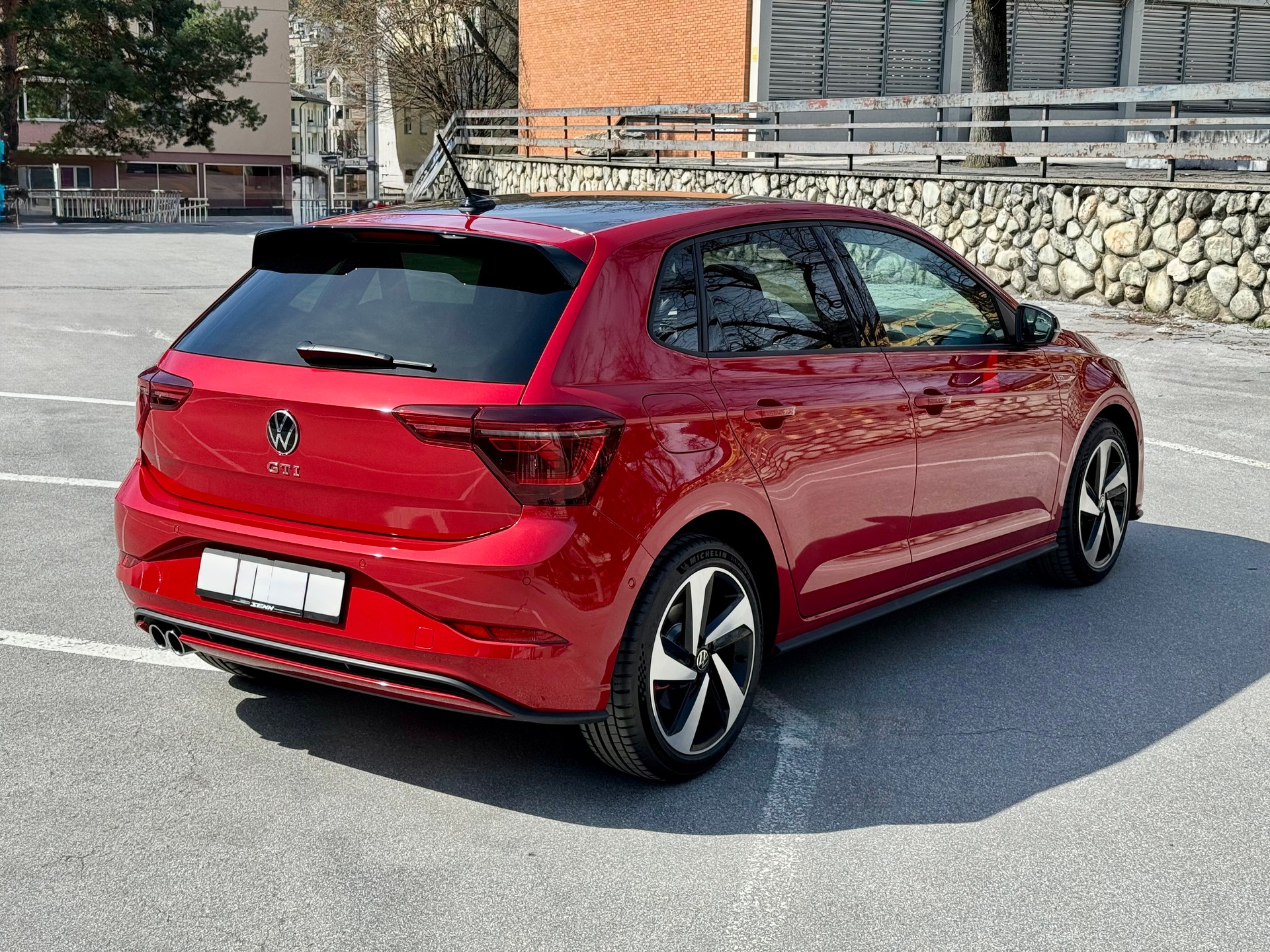 VW 2.0 TSI GTI DSG-image-1