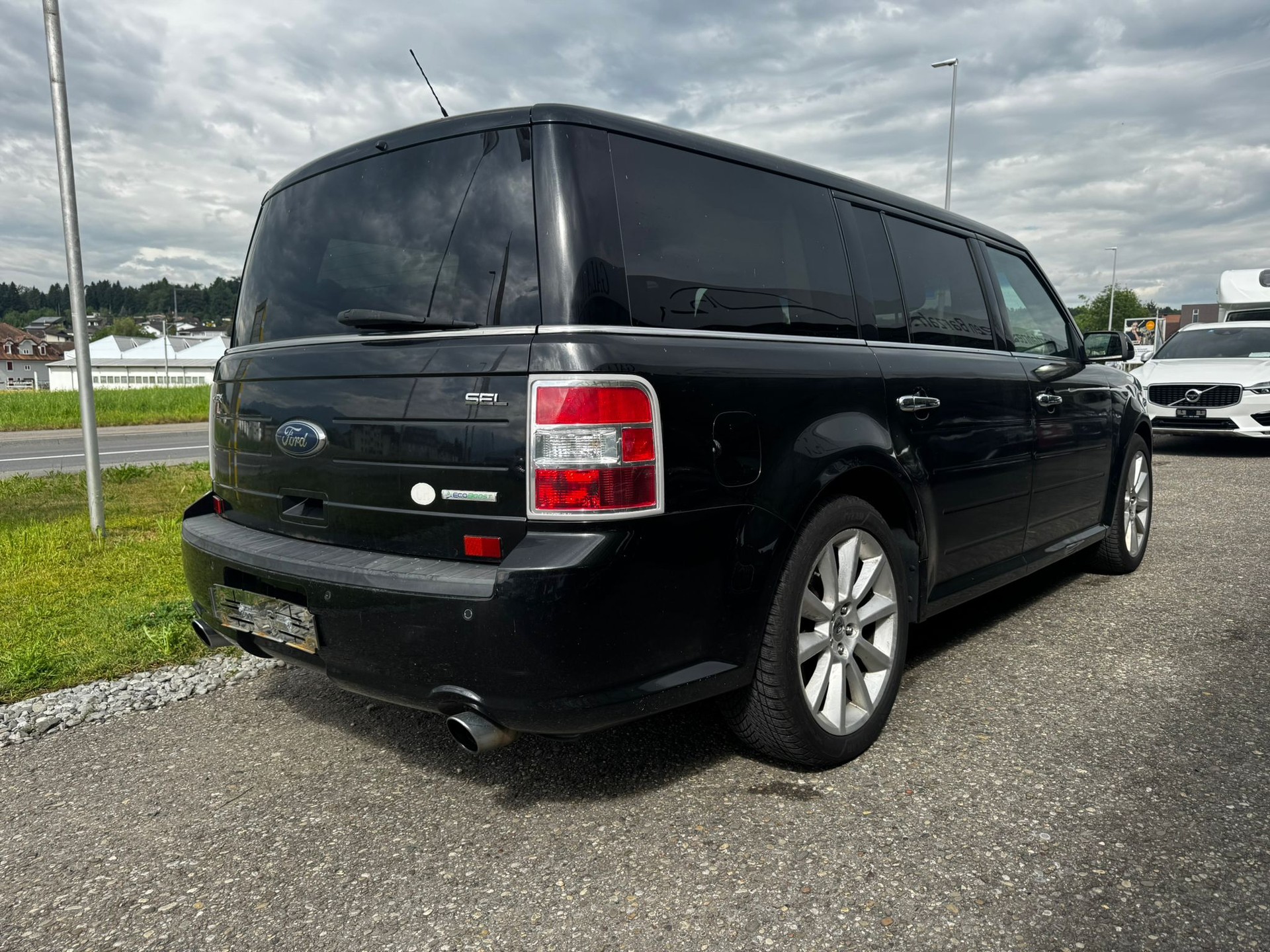 FORD FLEX-image-3