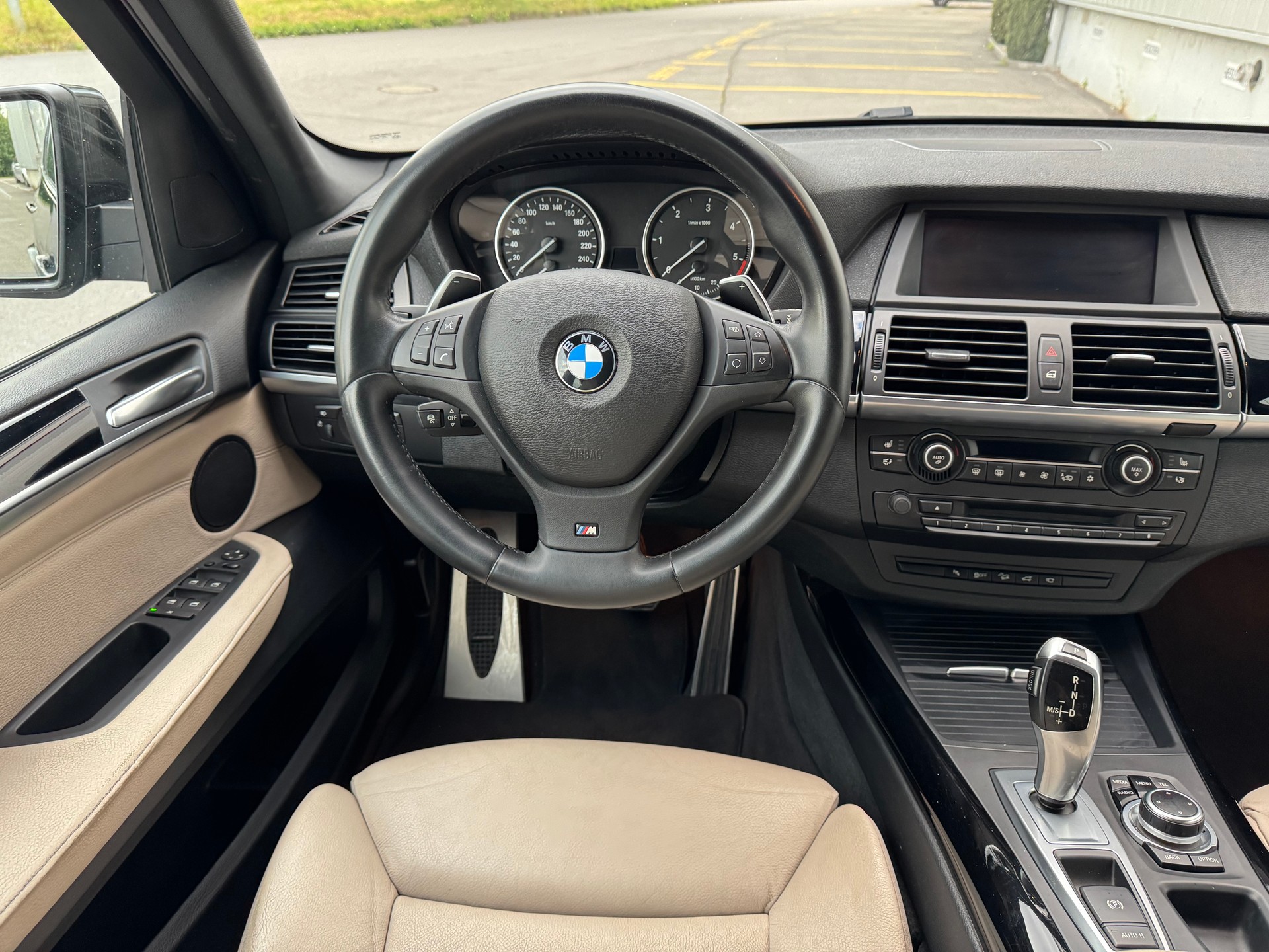 BMW X5 xDrive 40d Steptronic-image-9
