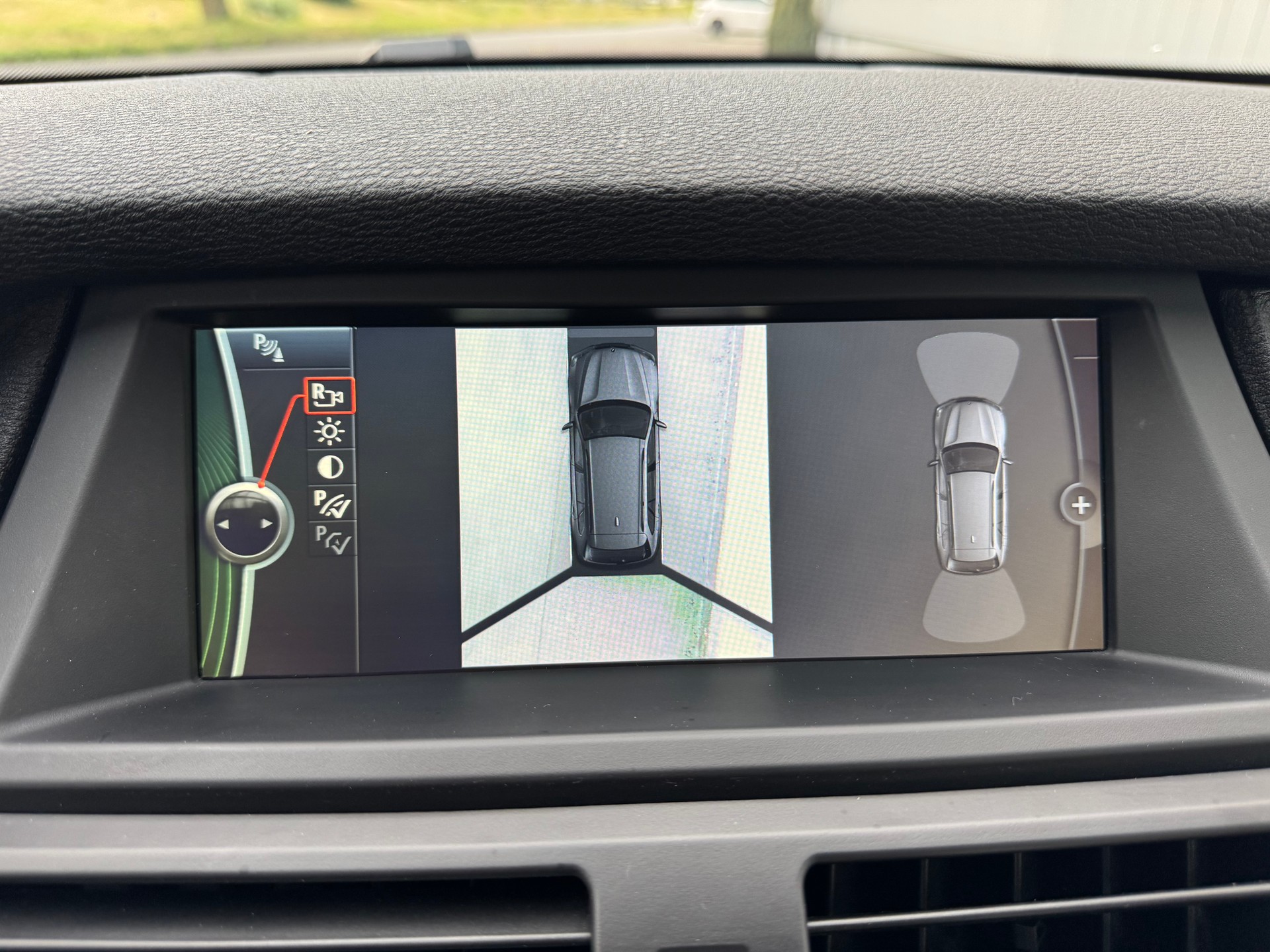 BMW X5 xDrive 40d Steptronic-image-12