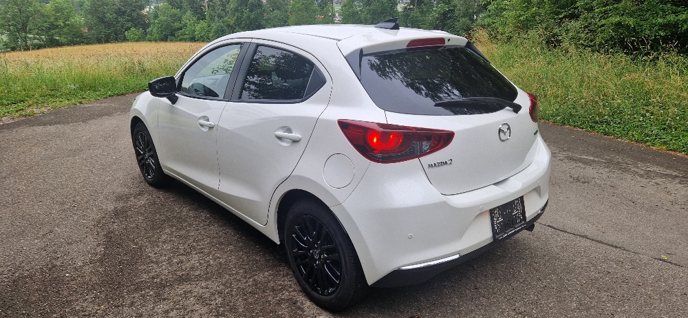 MAZDA 2 SKYACTIV-G 90 Homura Automat-image-4