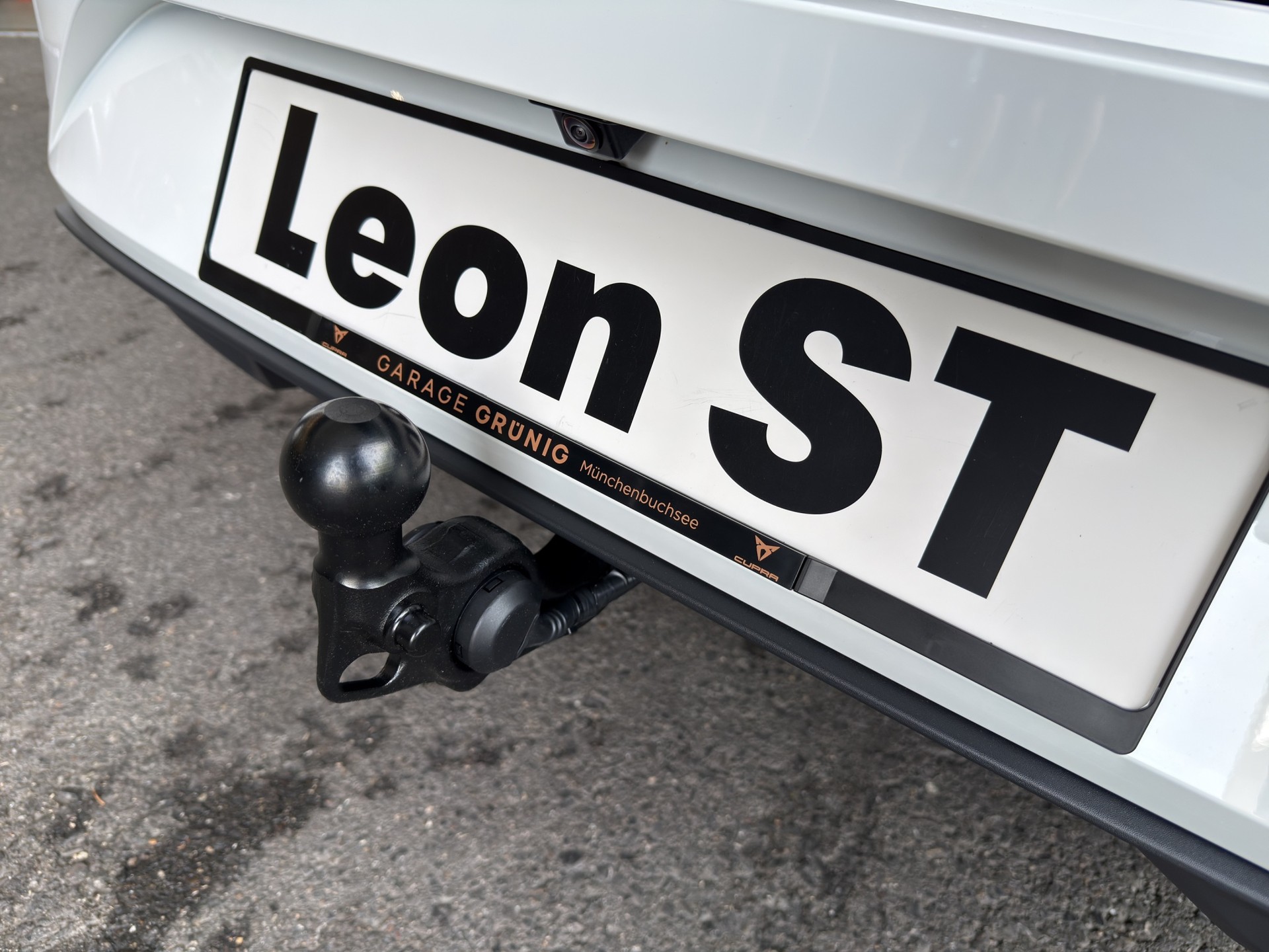 SEAT Leon ST 1.5 eTSI mHEV DSG Style-image-13