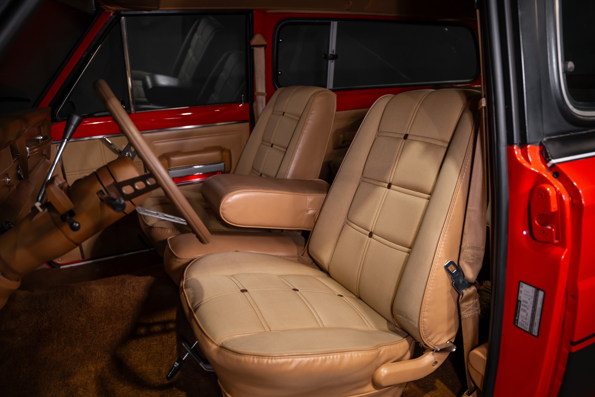 JEEP Cherokee 5.9 V8 Chief-image-14