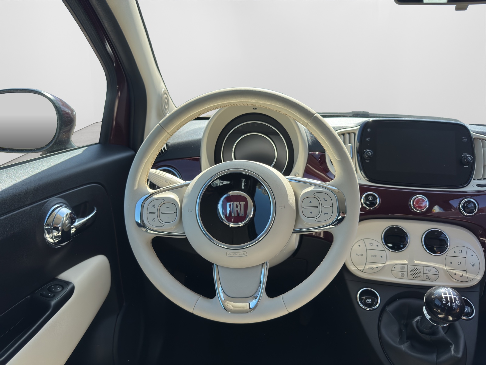 FIAT 500 C 1.0 Hybrid Dolcevita Star-image-8