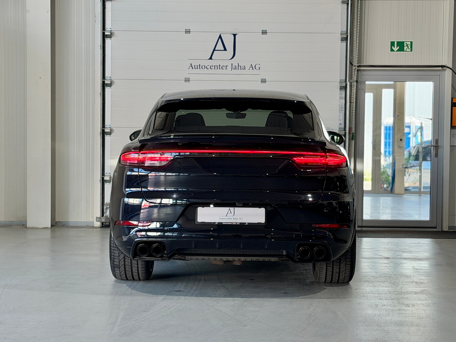 PORSCHE Cayenne Coupé (CH)-image-21