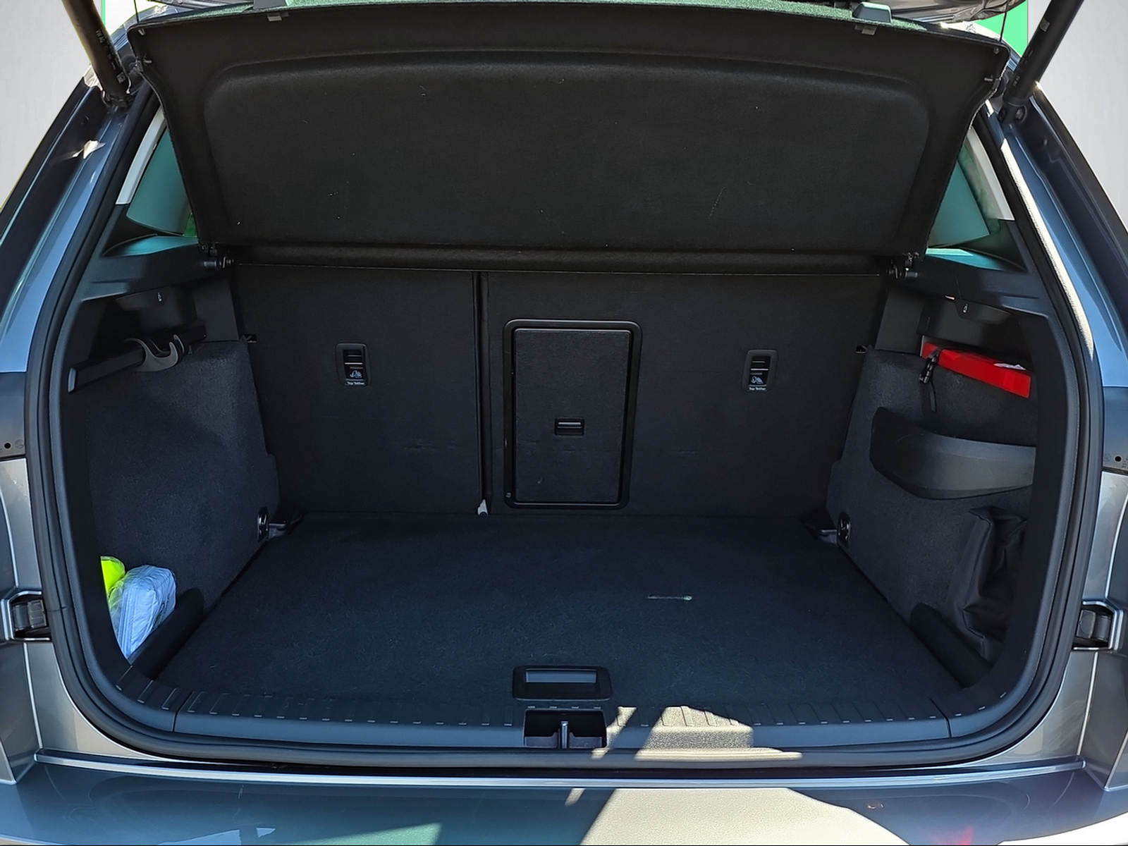 SKODA Karoq 2.0 TDI CR Ambition 4x4 DSG-image-11