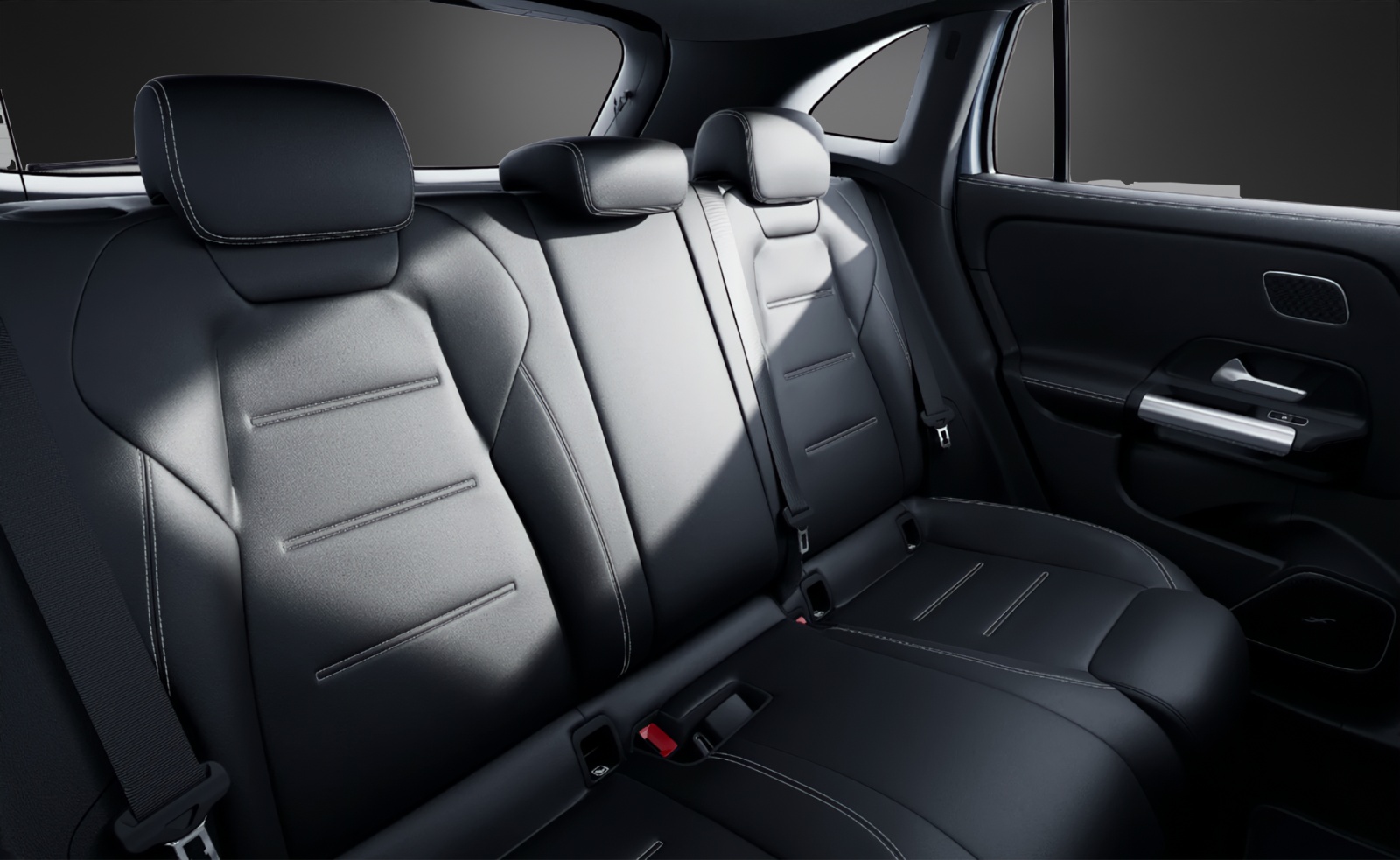MERCEDES-BENZ GLA AMG 35 4Matic 8G-DCT-image-9