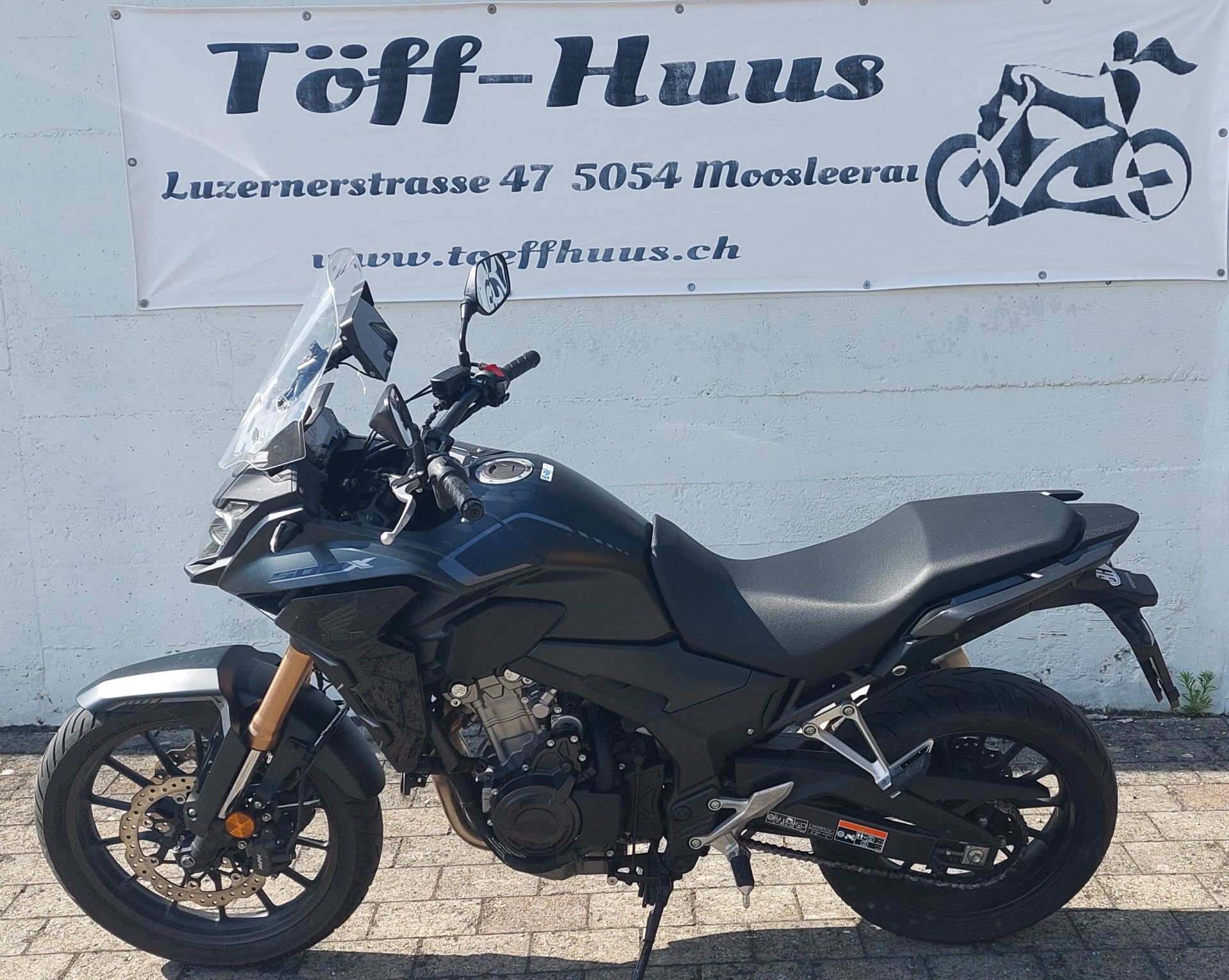 HONDA CB 500 XA-showroom-element-1