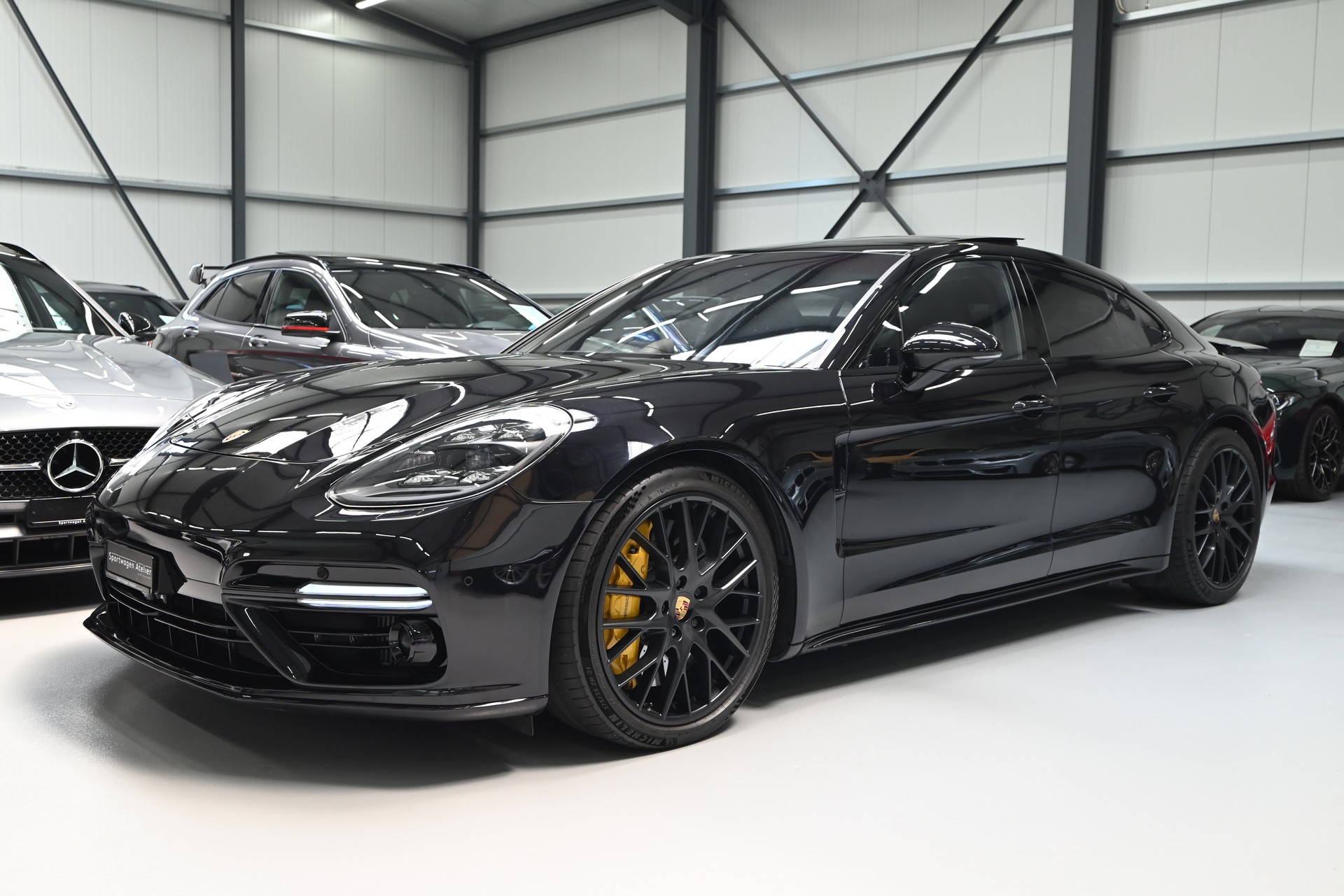 PORSCHE Panamera Turbo S E-Hybrid PDK-image-1