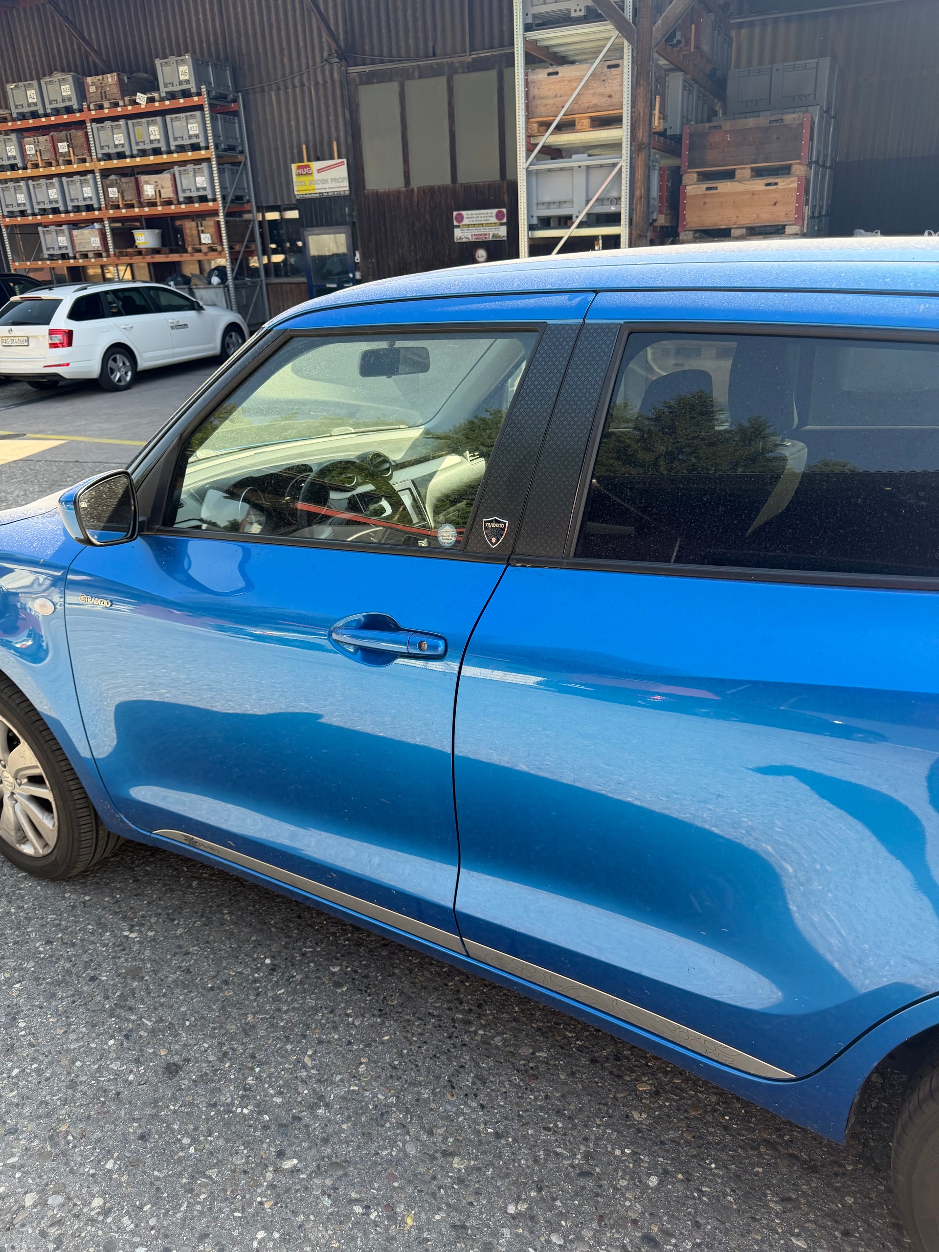 SUZUKI Swift 1.2i Tradizio Allgrip 4x4-image-6