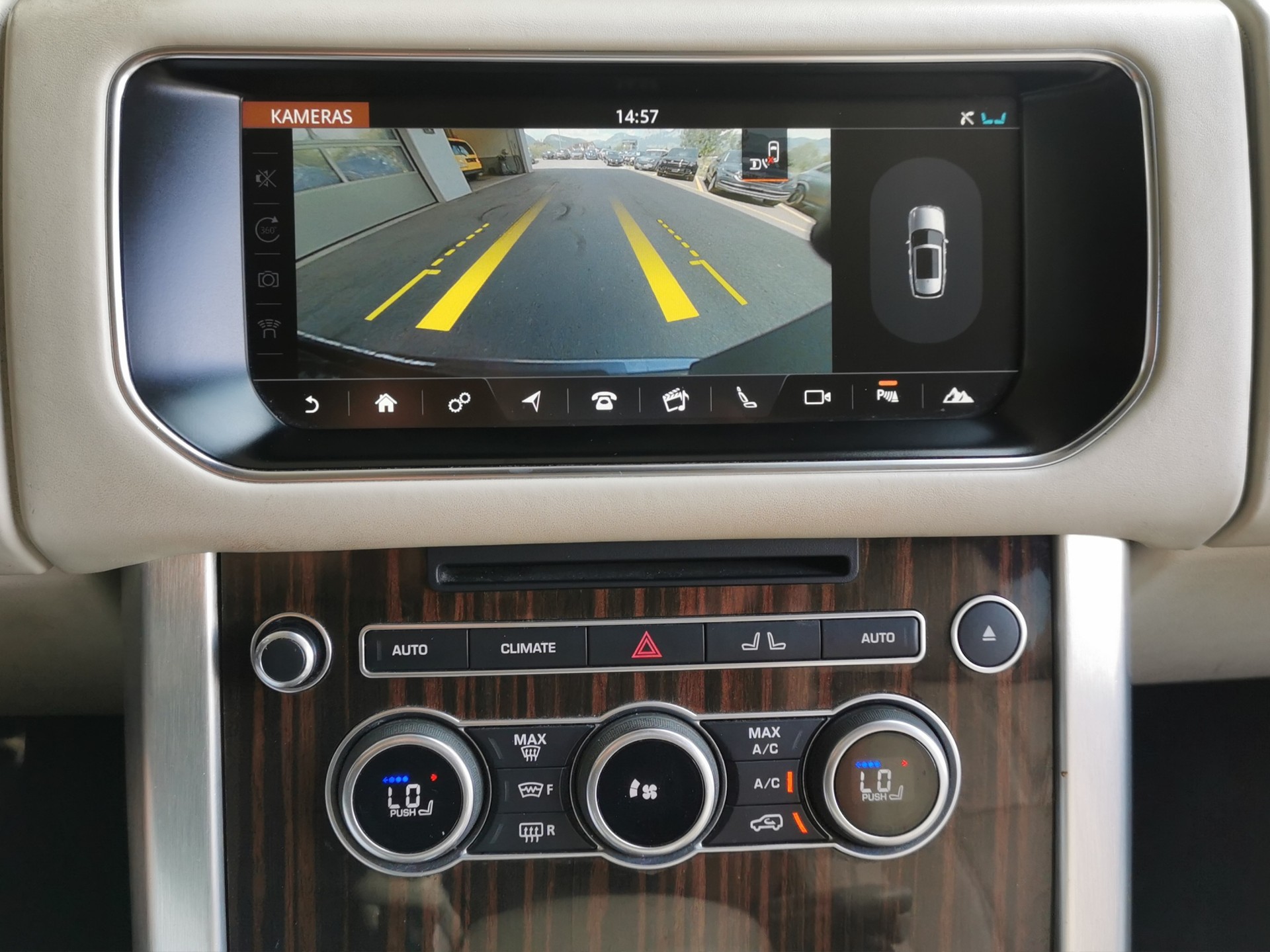 LAND ROVER Range Rover 3.0 TDV6 Vogue Automatic-image-20
