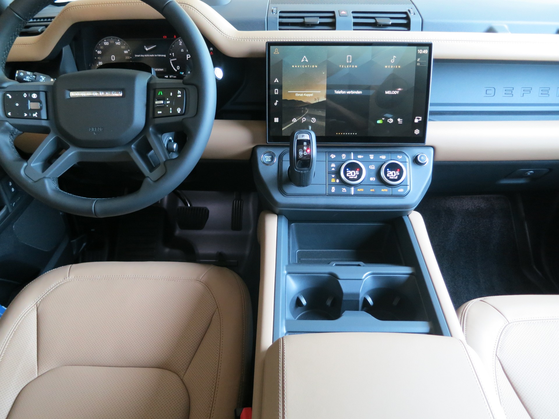 LAND ROVER Defender 110 3.0 D I6 350 X-Dynamic HSE AWD AT8-image-8