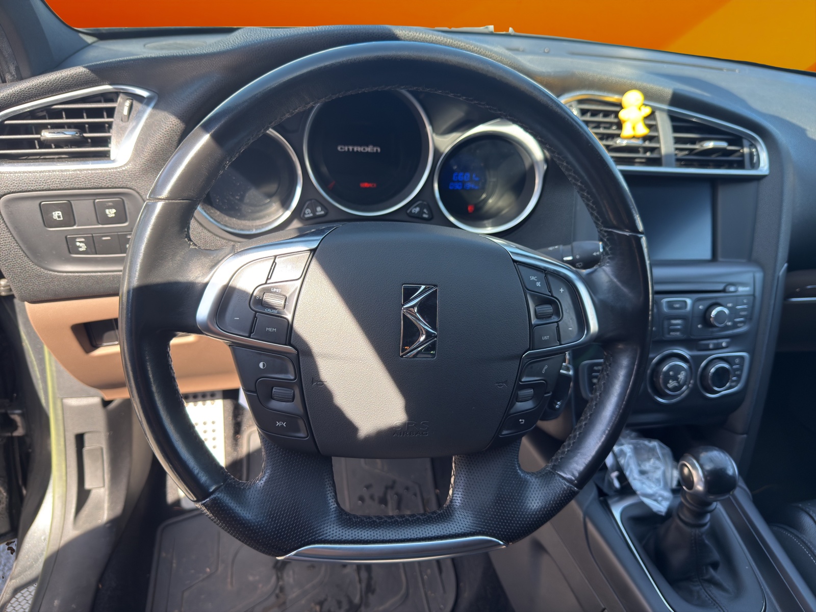 DS AUTOMOBILES DS4 1.6 THP Sport Chic-image-10