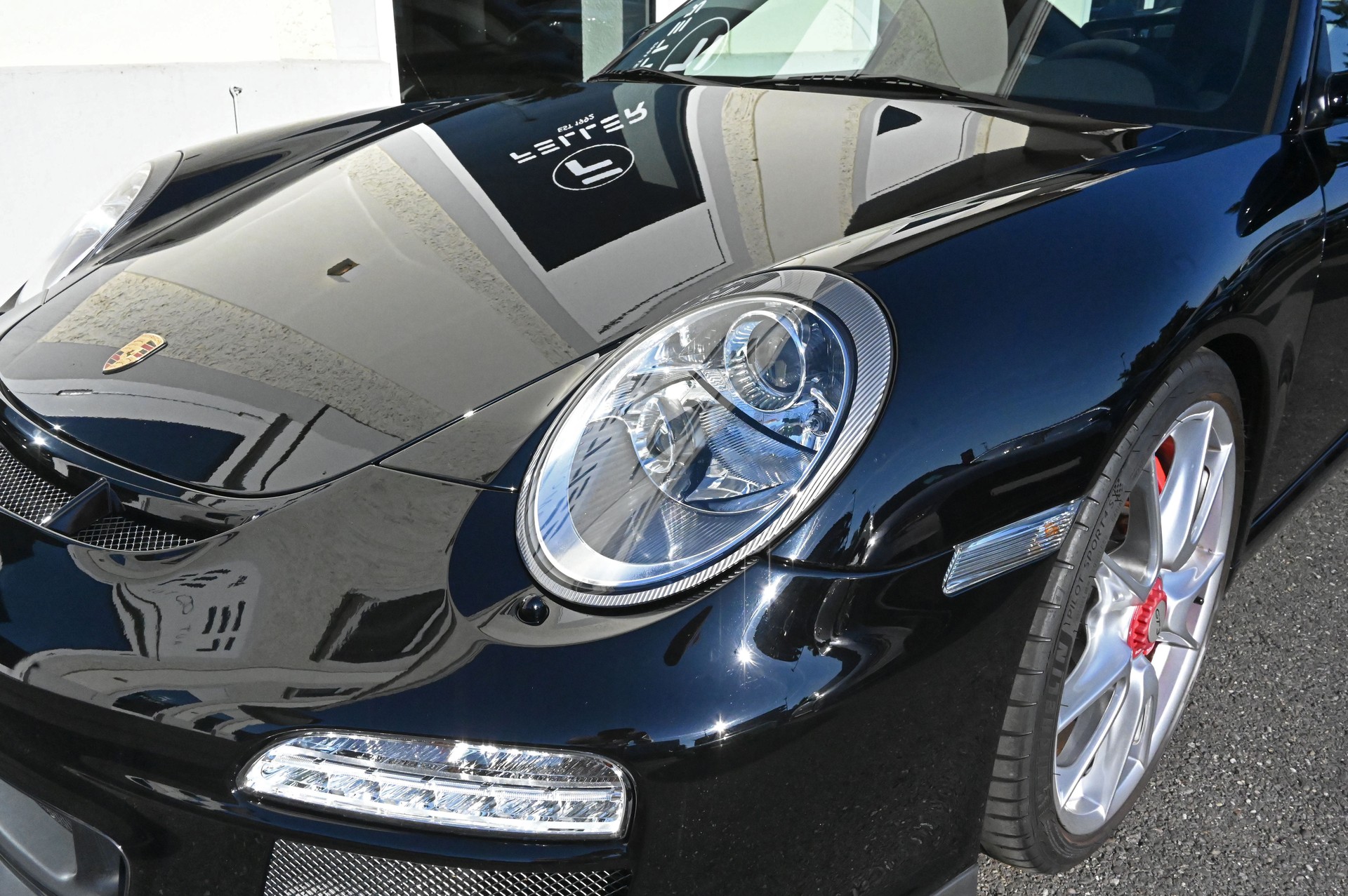 PORSCHE 911 GT3-image-5