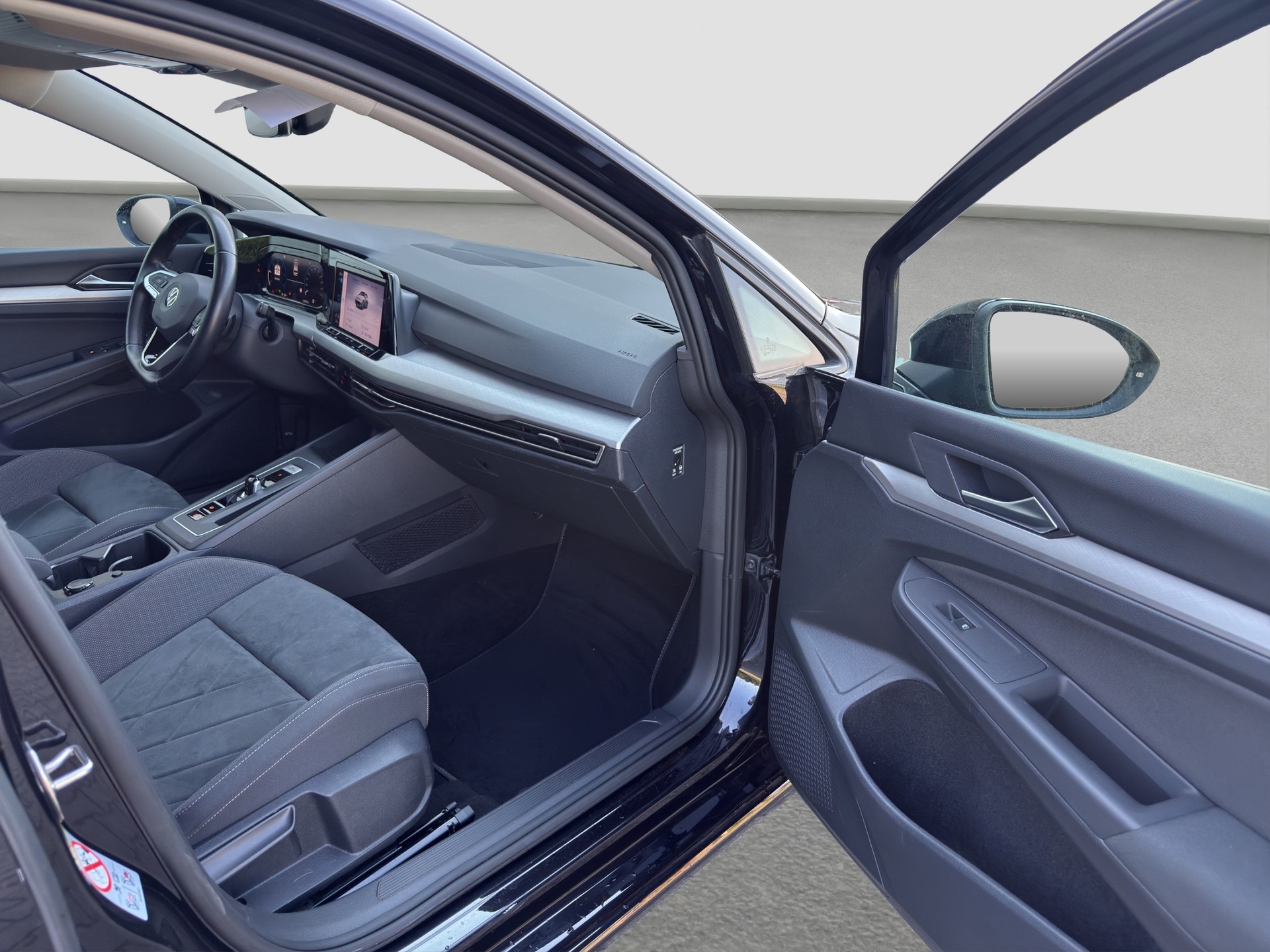 VW Golf Variant 2.0 TDI Life DSG ** Frisch ab MFK und Service ** CH Auto ** 1. Hand **-image-10