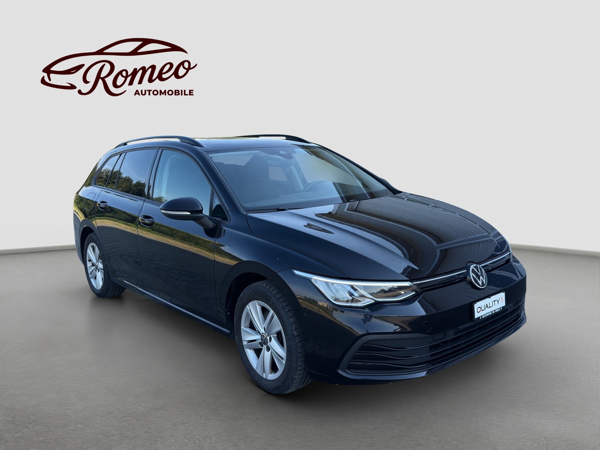 VW Golf Variant 2.0 TDI Life DSG ** Frisch ab MFK und Service ** CH Auto ** 1. Hand **-image-3