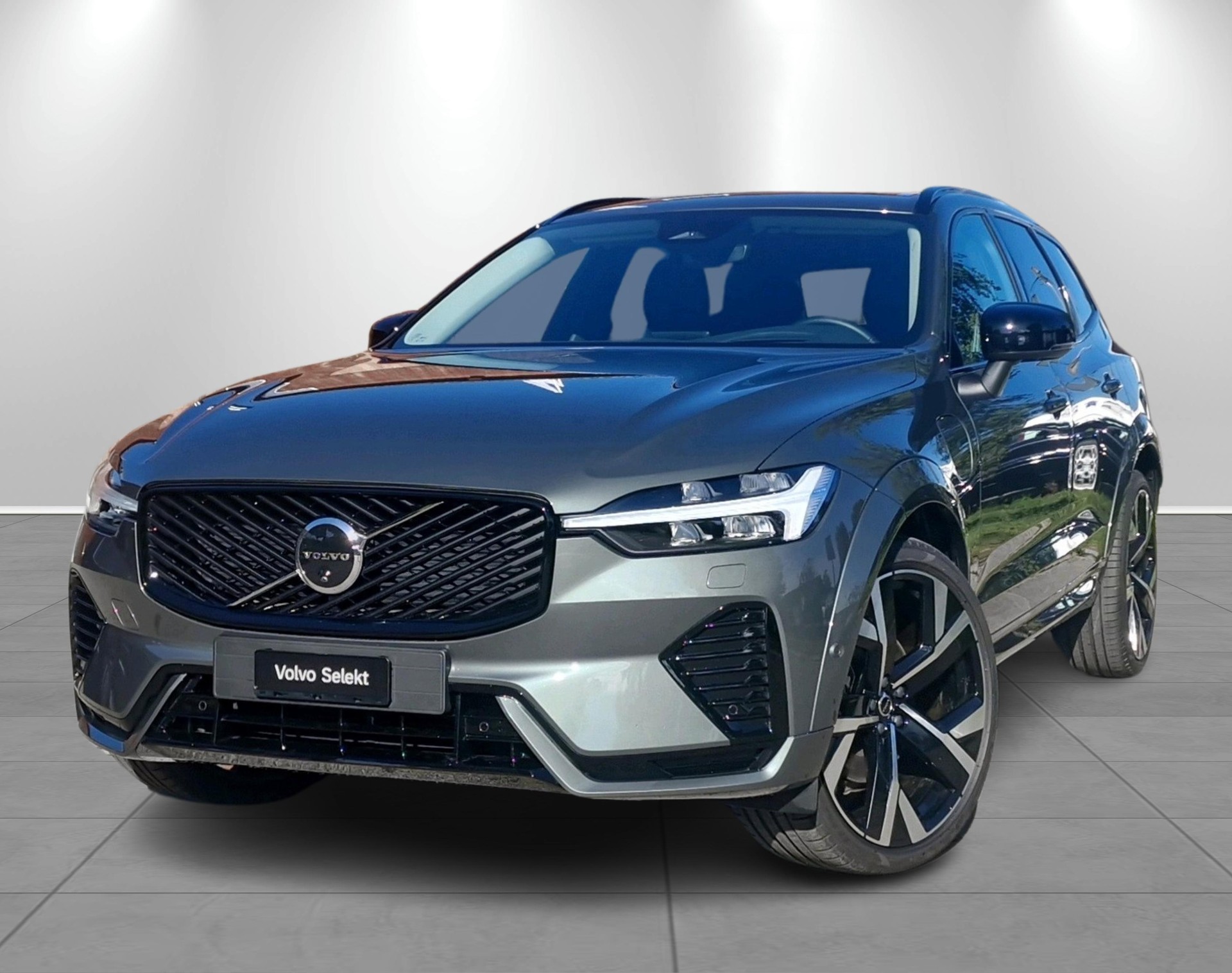 VOLVO XC60 2.0 T8 TE Ultra Dark eAWD-image-0
