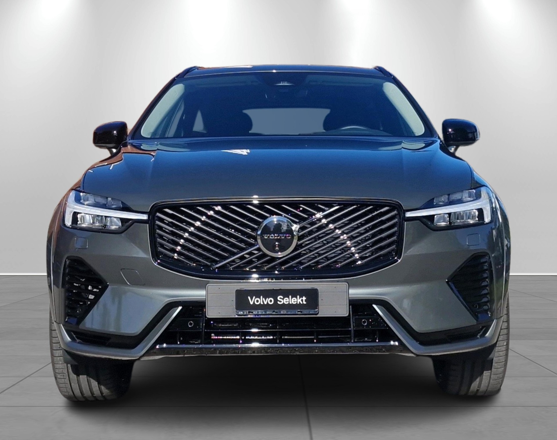 VOLVO XC60 2.0 T8 TE Ultra Dark eAWD-image-8