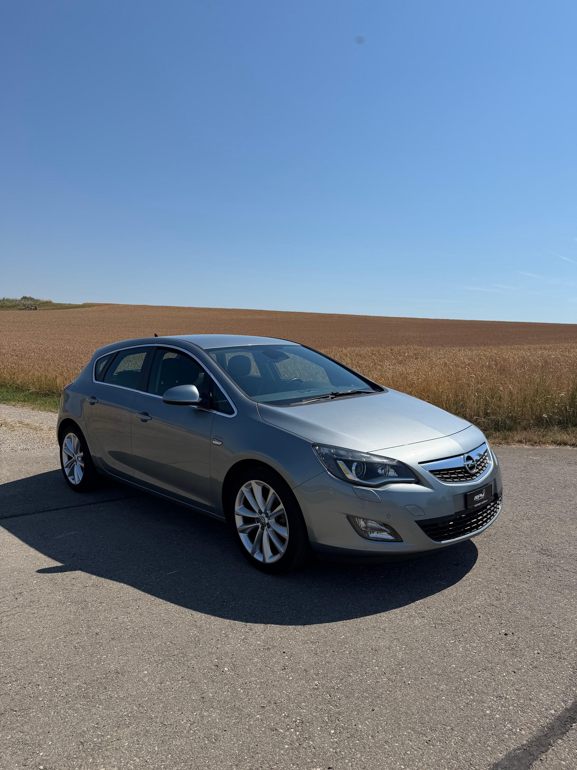 OPEL Astra 1.4i 16V Turbo-image-1