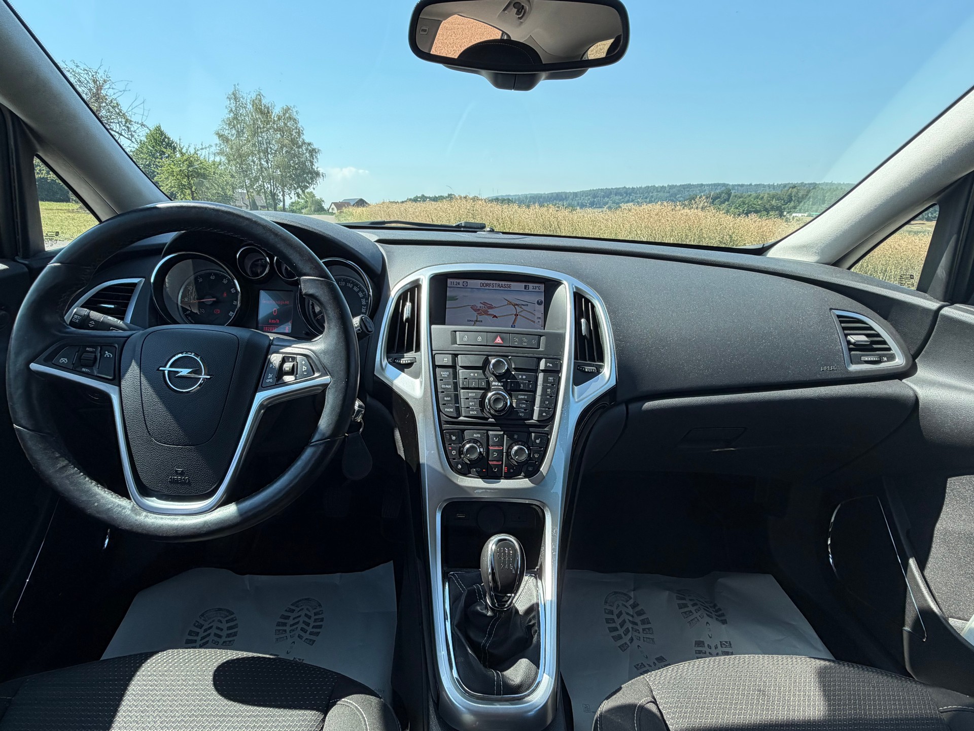 OPEL Astra 1.4i 16V Turbo-image-10