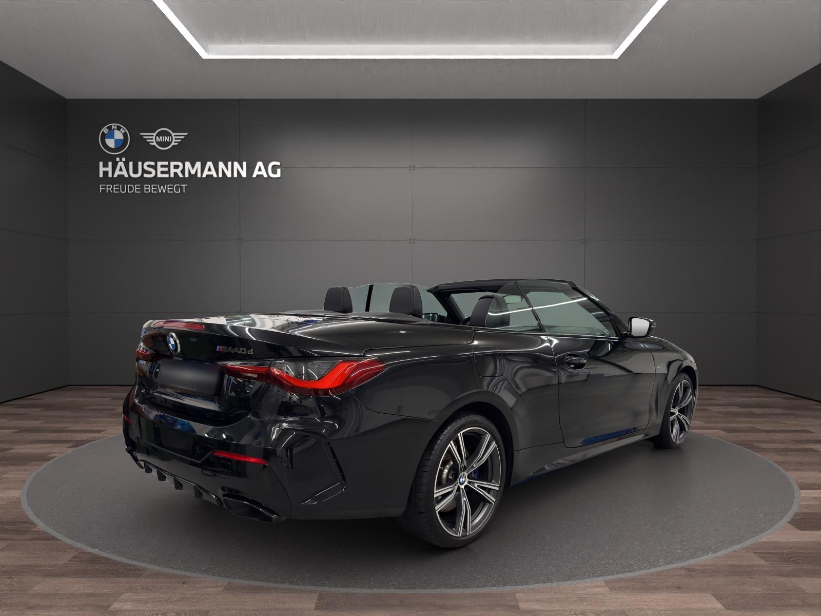 BMW M440d xDrive Cabrio-image-4