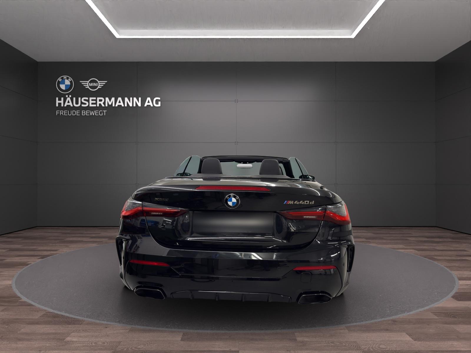 BMW M440d xDrive Cabrio-image-5