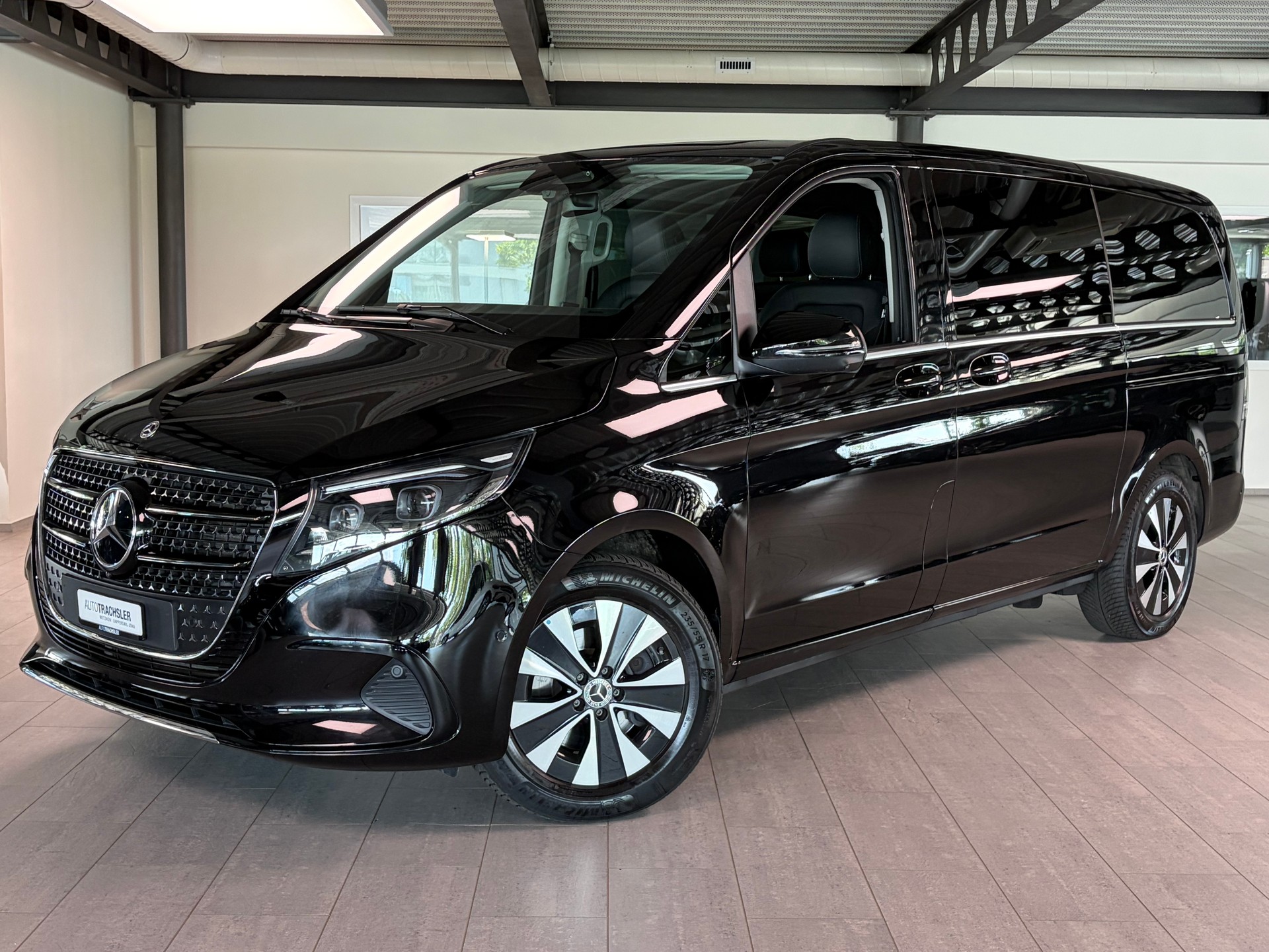 MERCEDES-BENZ V 250 d 4MATIC AVANTGARDE Lang (FL)-image-0