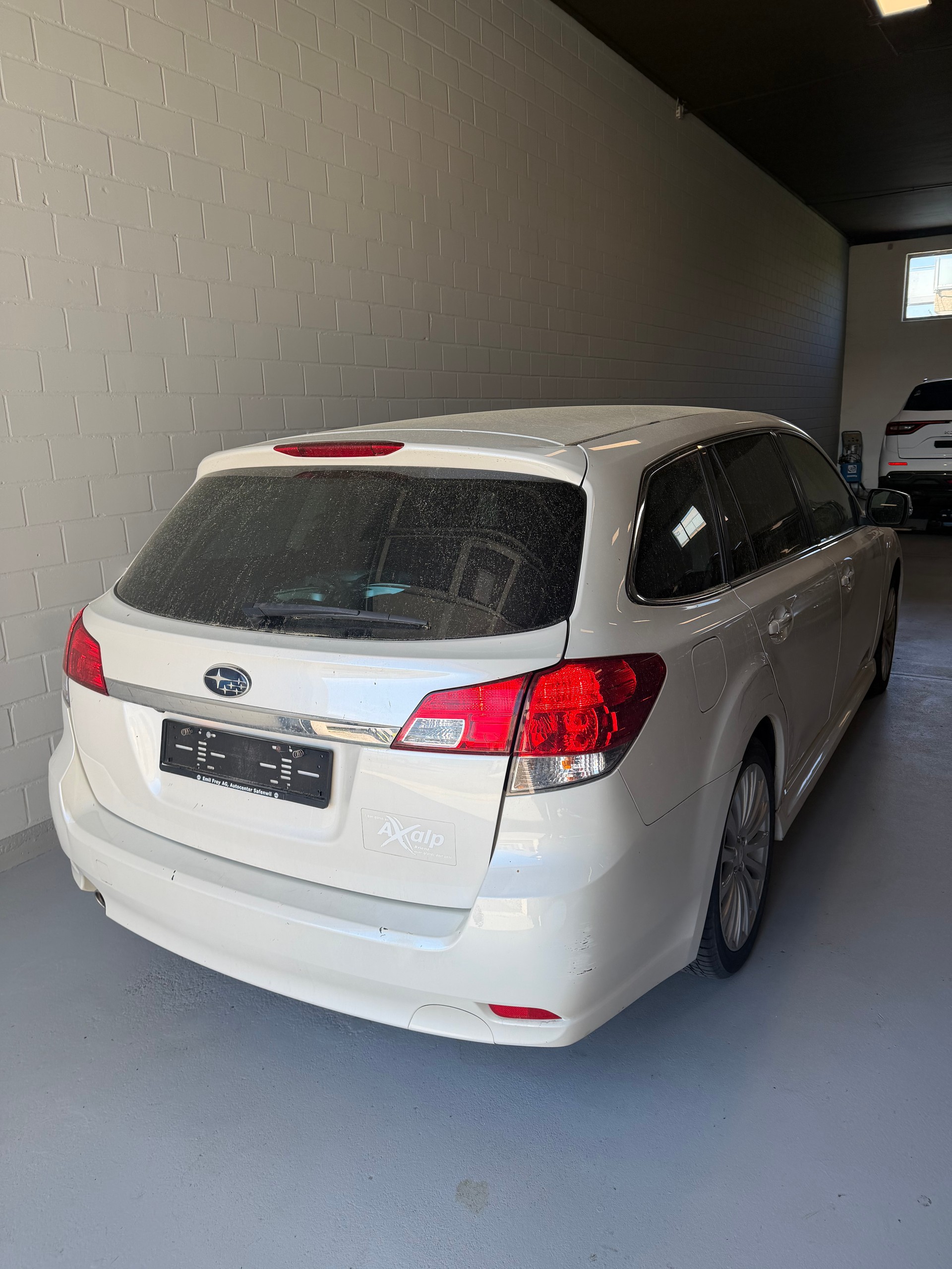 SUBARU Legacy 2.0D Limited S AWD-image-6