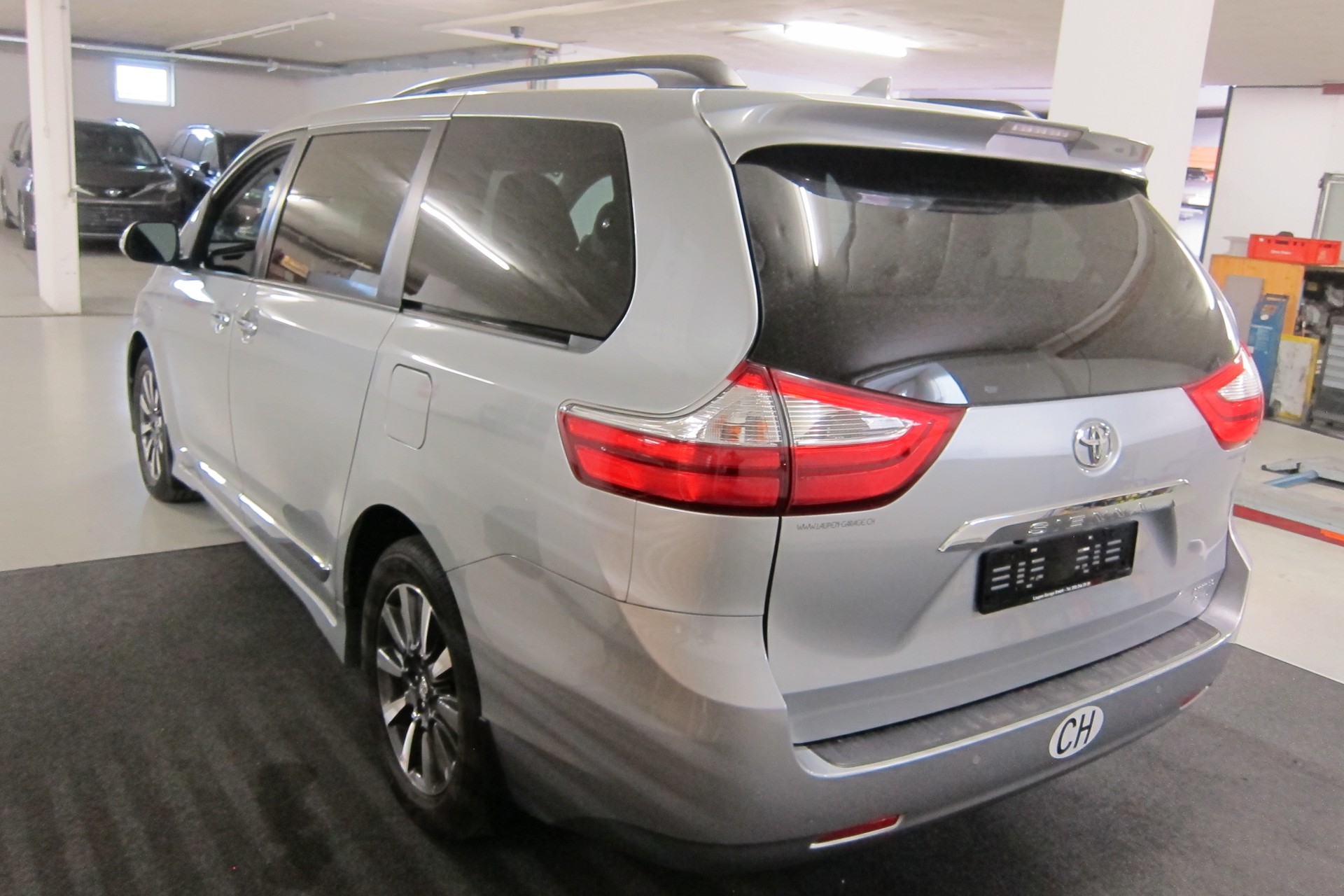 TOYOTA SIENNA LIMITED PREMIUM AWD , 300PS, TOP GEPLEGTES FAHRZEUG, ADPITVER TEMPOMAT, 360 KAMERA,-image-3