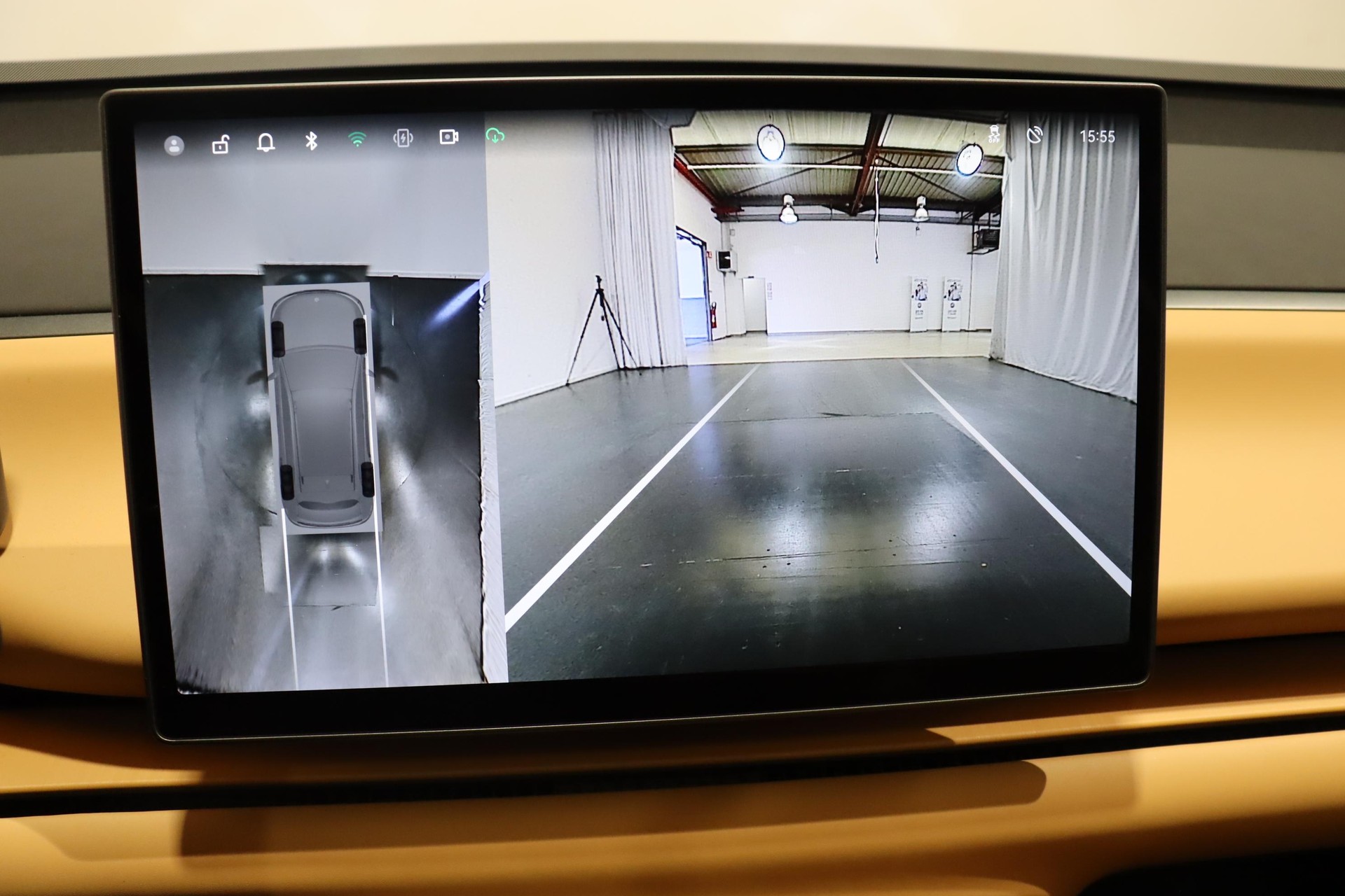 LEAPMOTOR C10 1.5 REEV Design-image-10