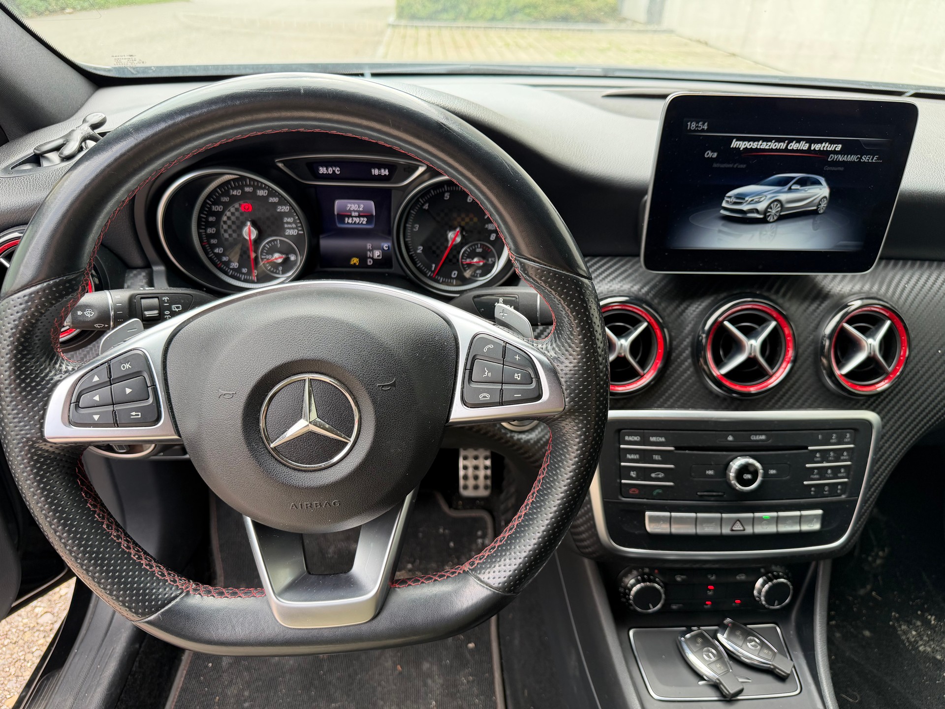 MERCEDES-BENZ A 250 Sport 4Matic 7G-DCT-image-8
