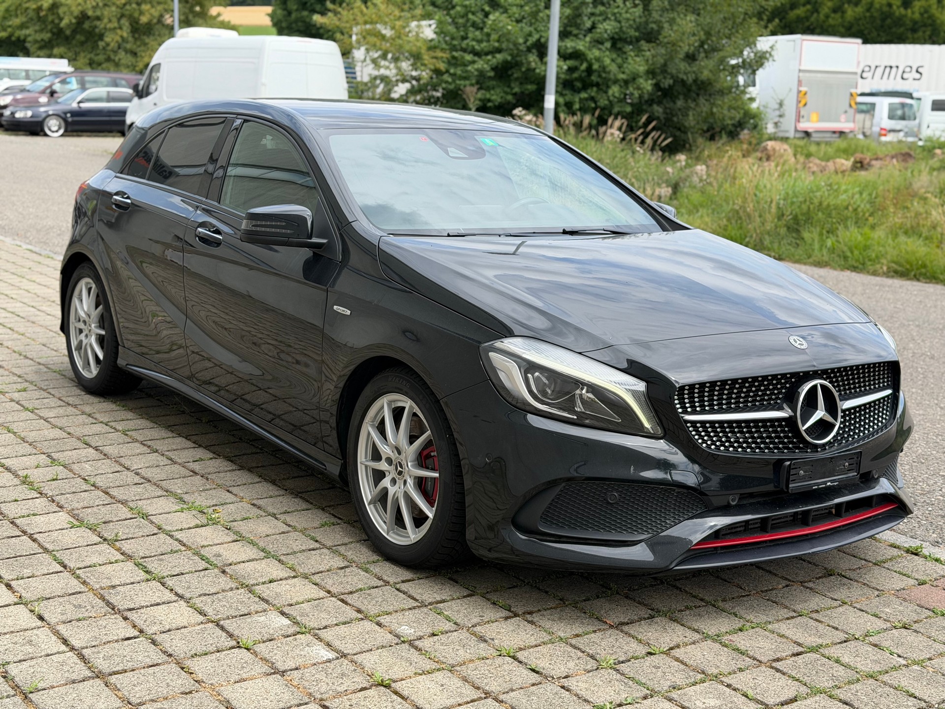 MERCEDES-BENZ A 250 Sport 4Matic 7G-DCT-image-3