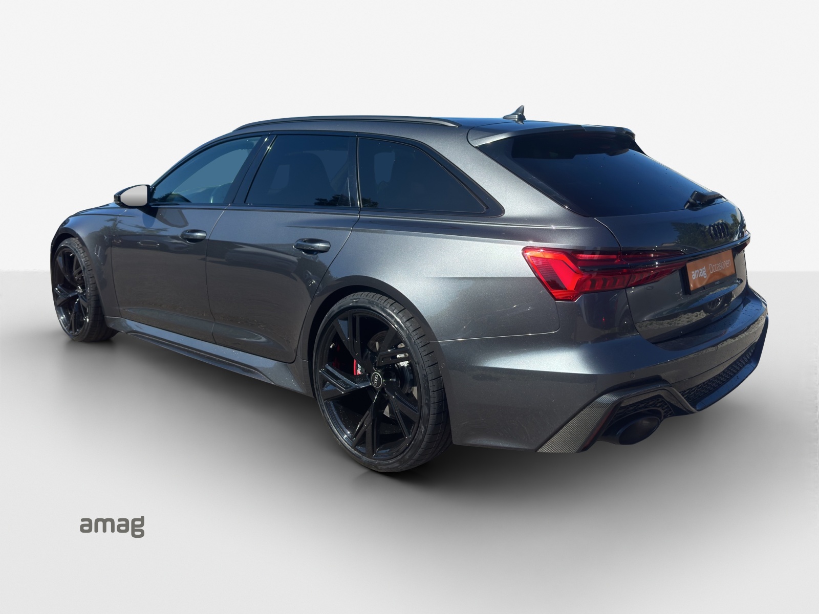 AUDI RS6 Avant 4.0 TFSI V8 quattro-image-2