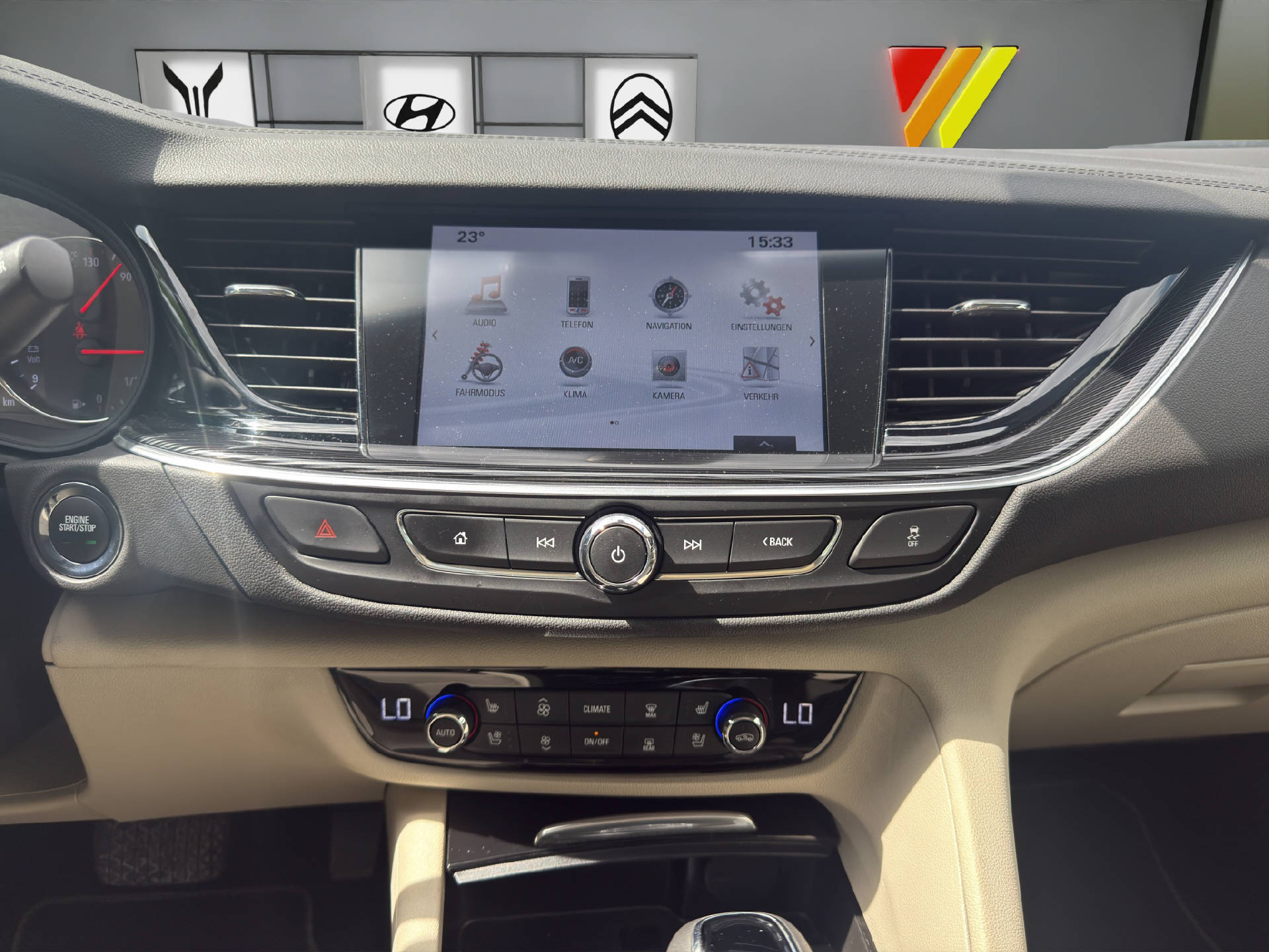 OPEL Insignia Sports Tourer 2.0 T Excellence AWD-image-13
