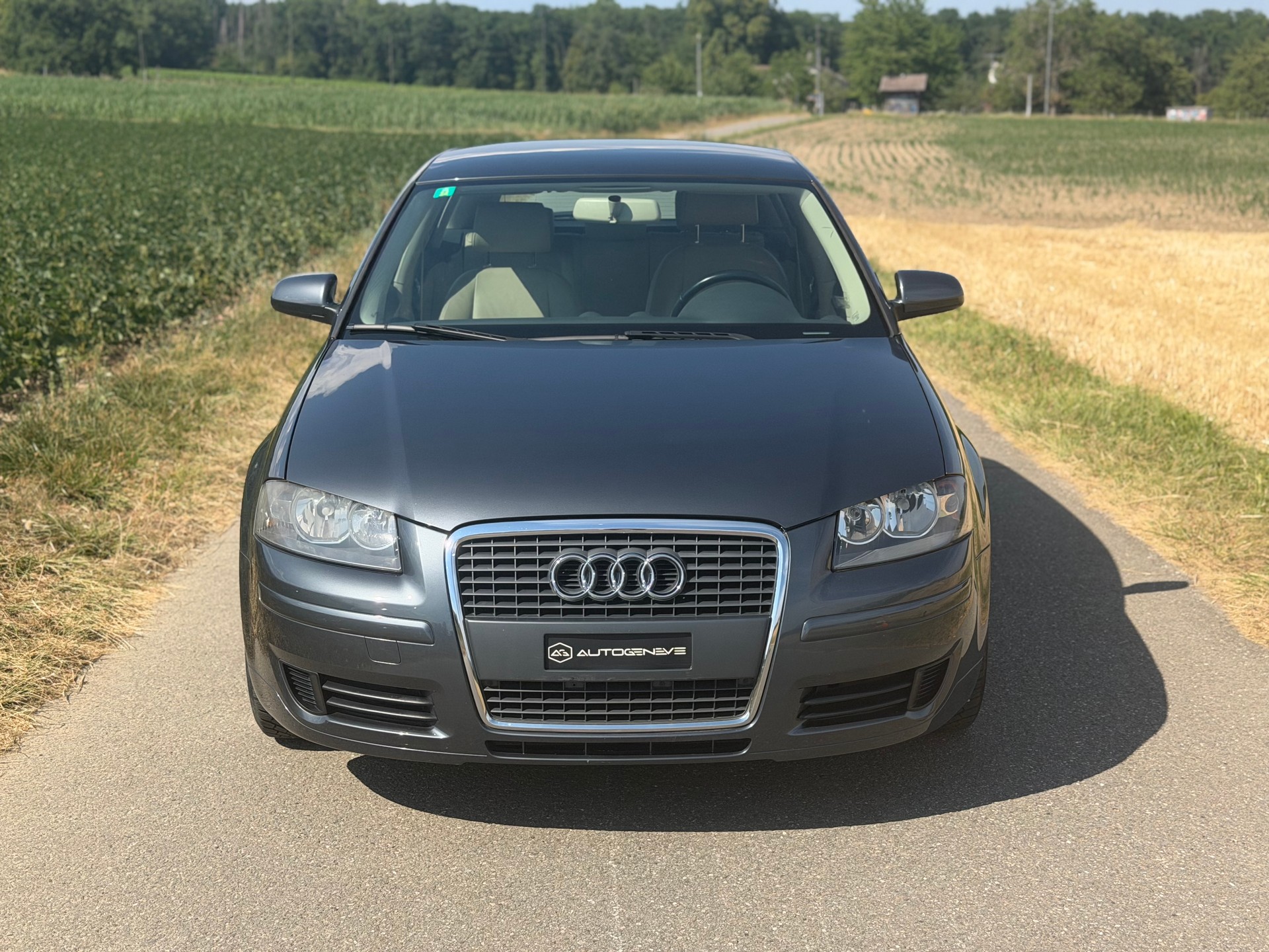 AUDI A3 Sportback 1.6 Ambiente-image-0