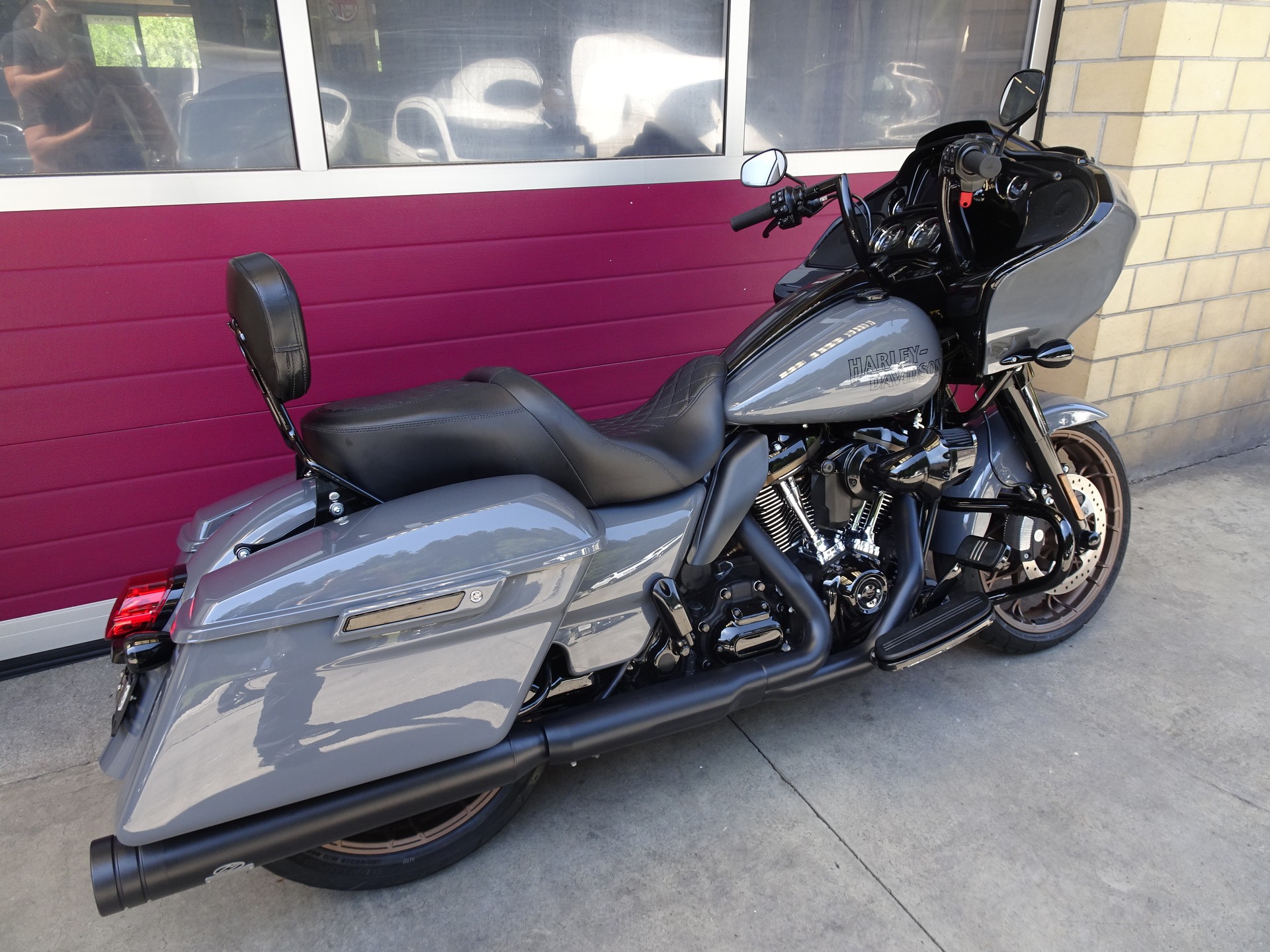 HARLEY-DAVIDSON FLTRXST Road Glide ST 117-showroom-element-3