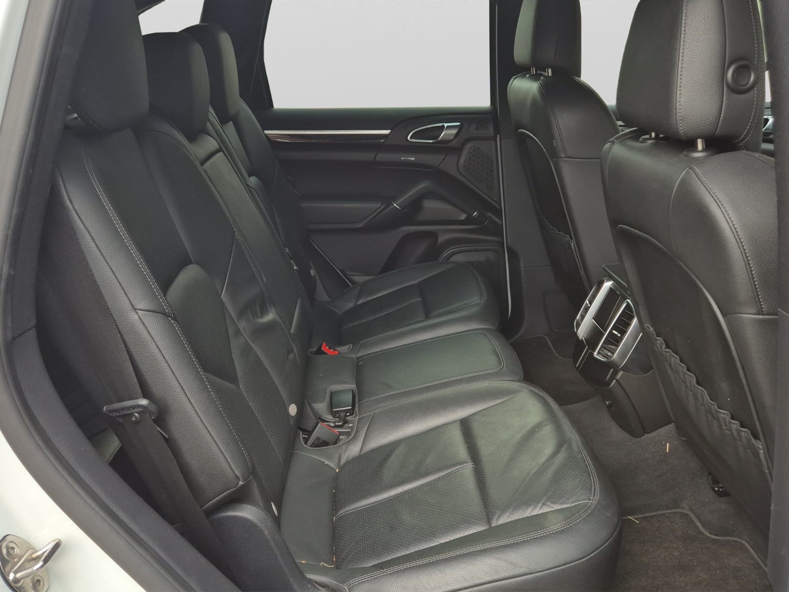 PORSCHE Cayenne Diesel-image-14
