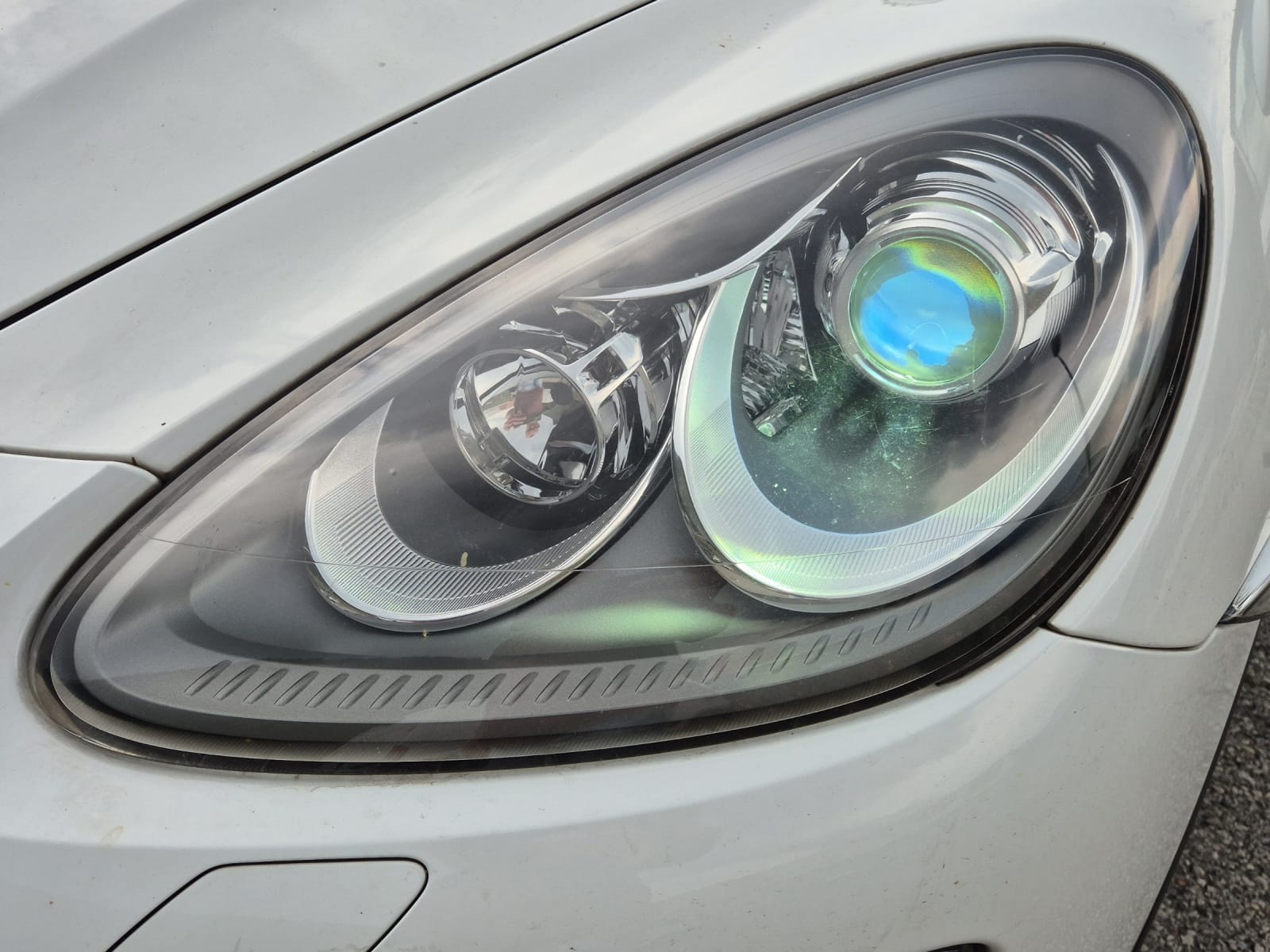 PORSCHE Cayenne Diesel-image-1