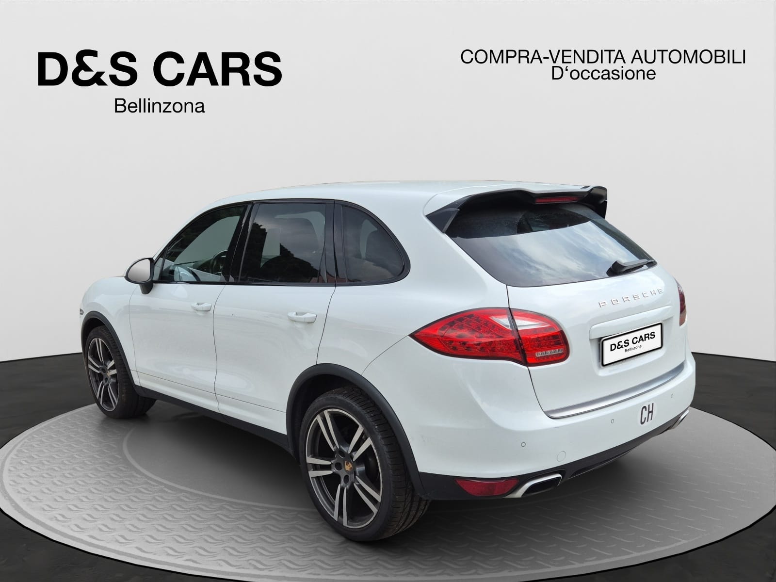 PORSCHE Cayenne Diesel-image-4