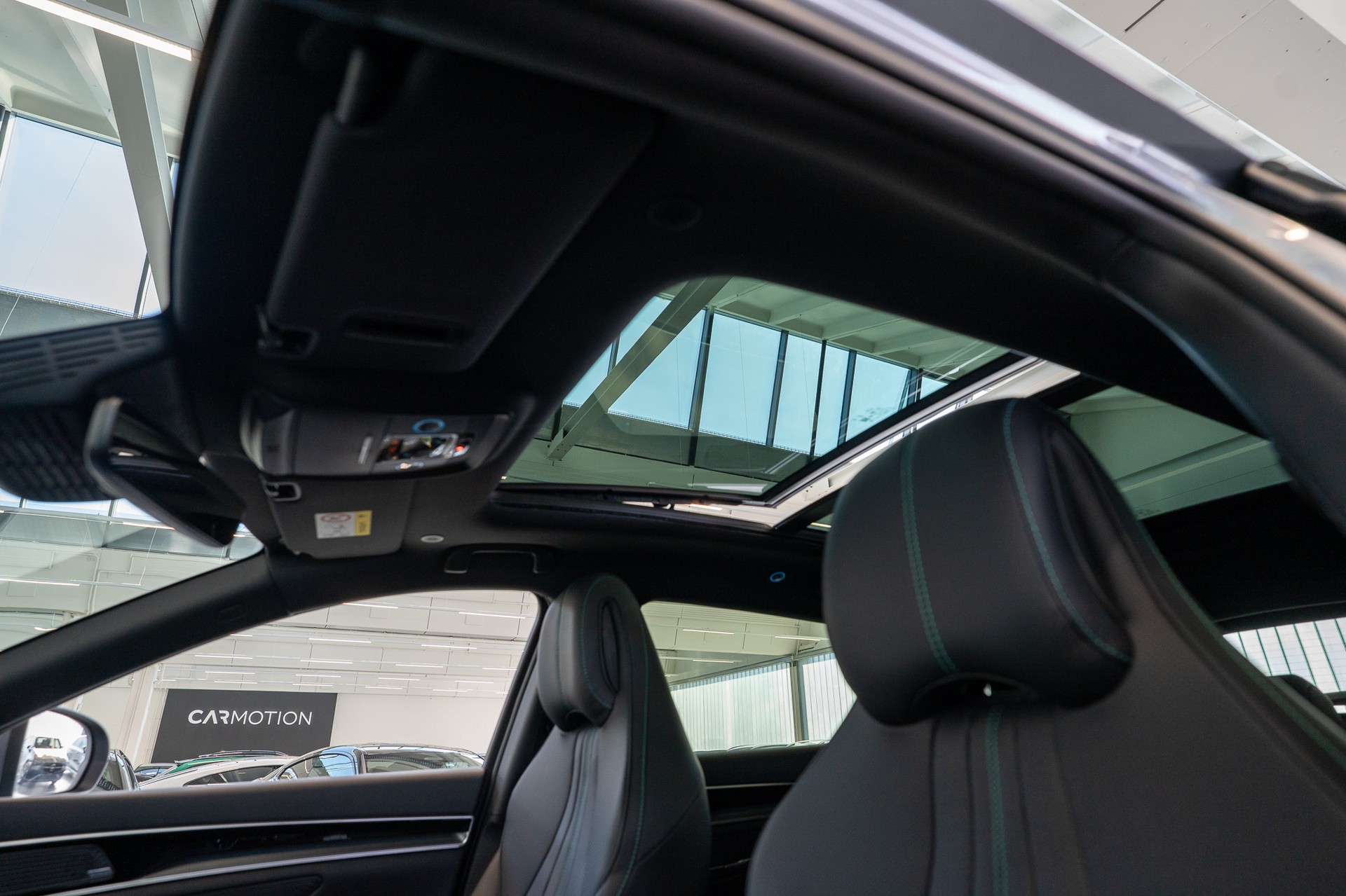 BYD Seal U DM-i Boost / Panorama / Head-Up Display / 360° Kamera-image-10