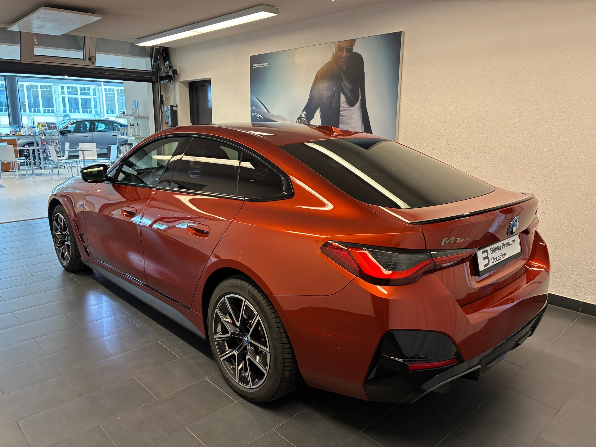 BMW i4 M50 M Sport Pro-showroom-element-3